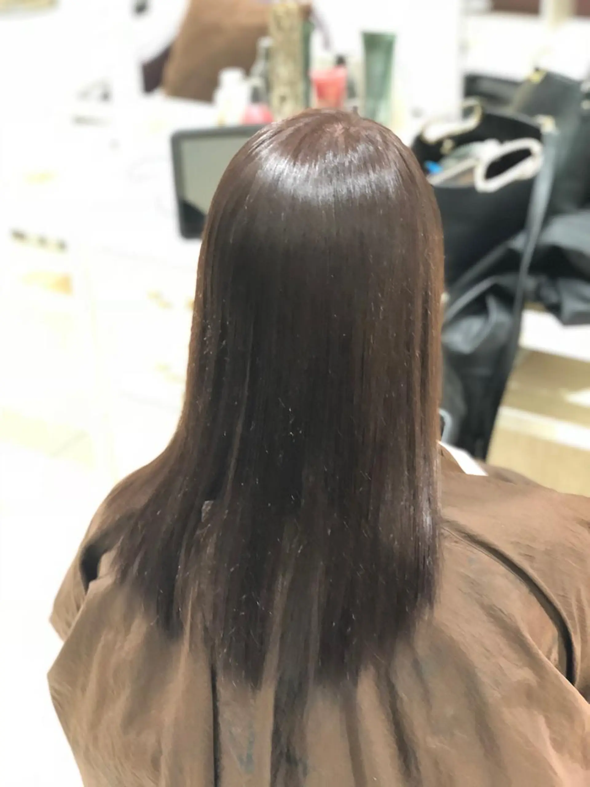 ロング パーマ ストレートパーマ カット ヘアカラー トリートメント 難しい髪質の縮毛矯正 高岡/射水/髪質改善のヘアスタイル