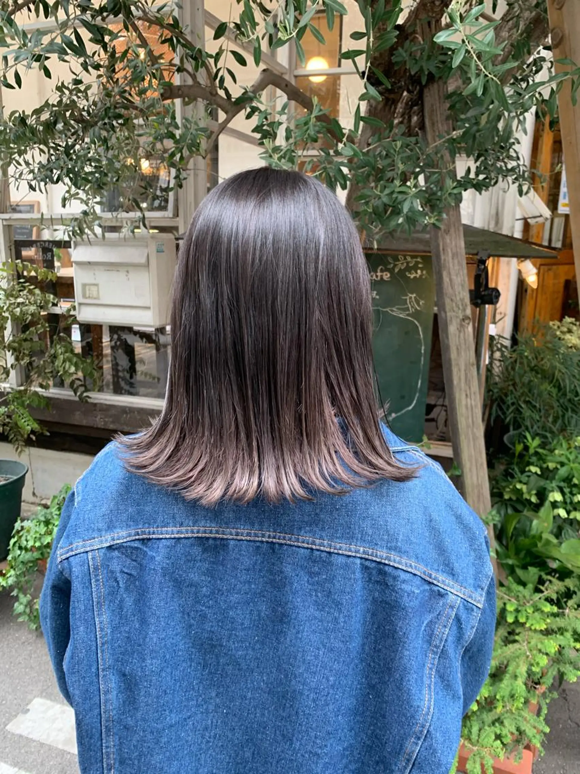 ミディアム カット ヘアカラー トリートメント LEB所属・下河 宗太のヘアスタイル