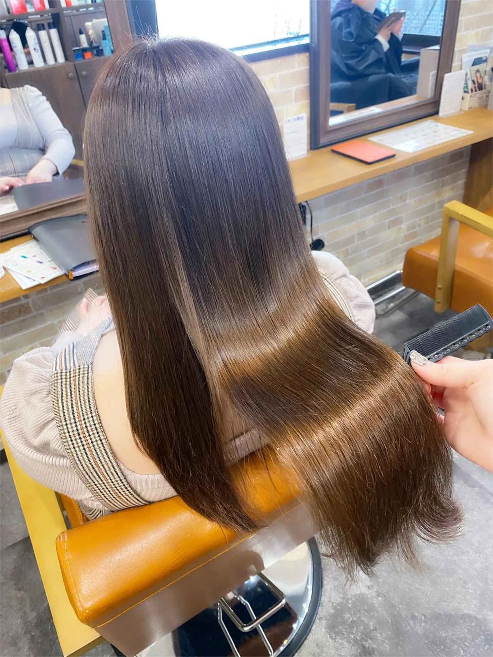 ロング 髪質改善 🤍erikaのヘアスタイル