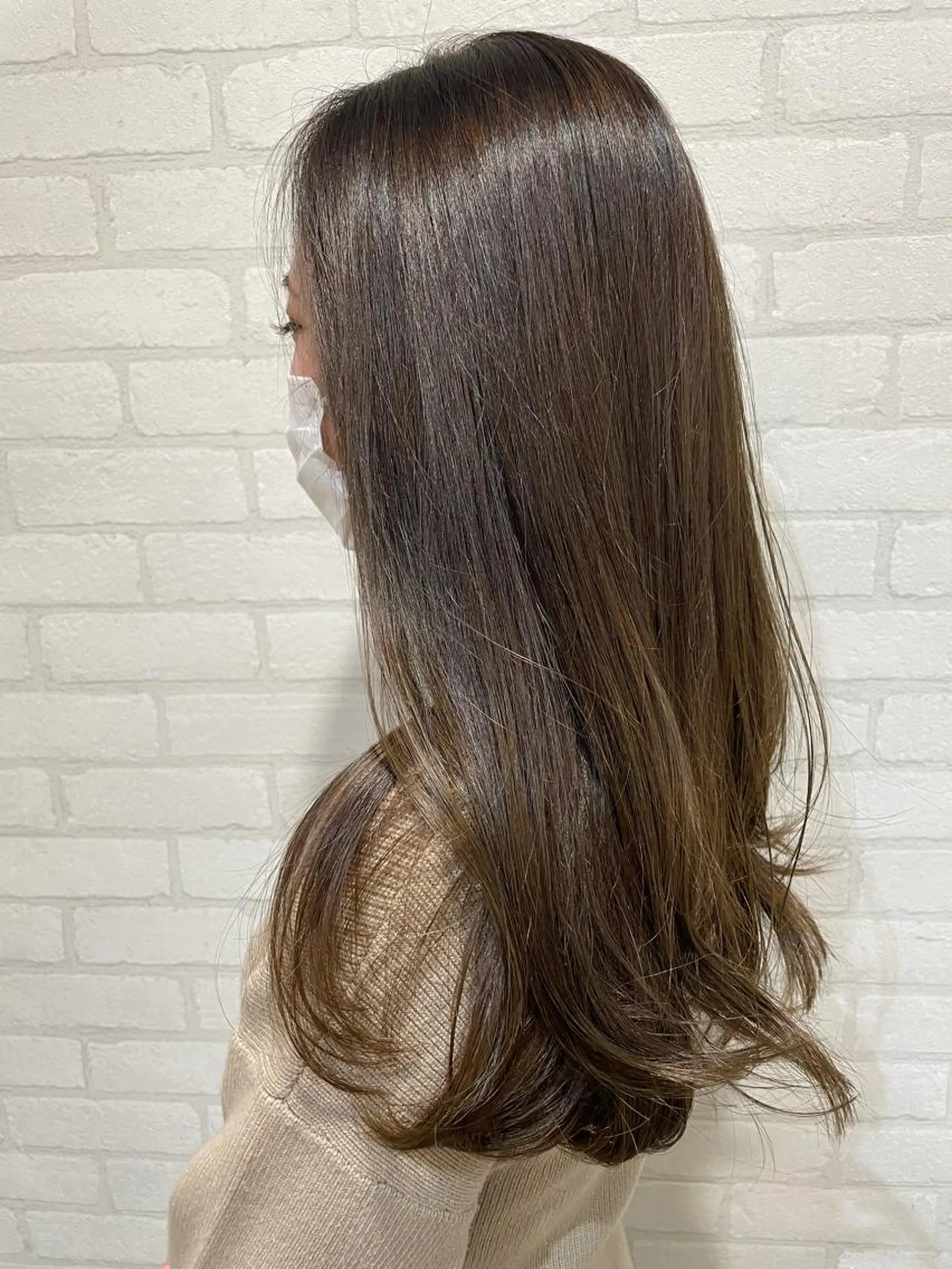 ロング カラー ベージュカラー カット ヘアカラー トリートメント 透明感カラー💎 AYAのヘアスタイル