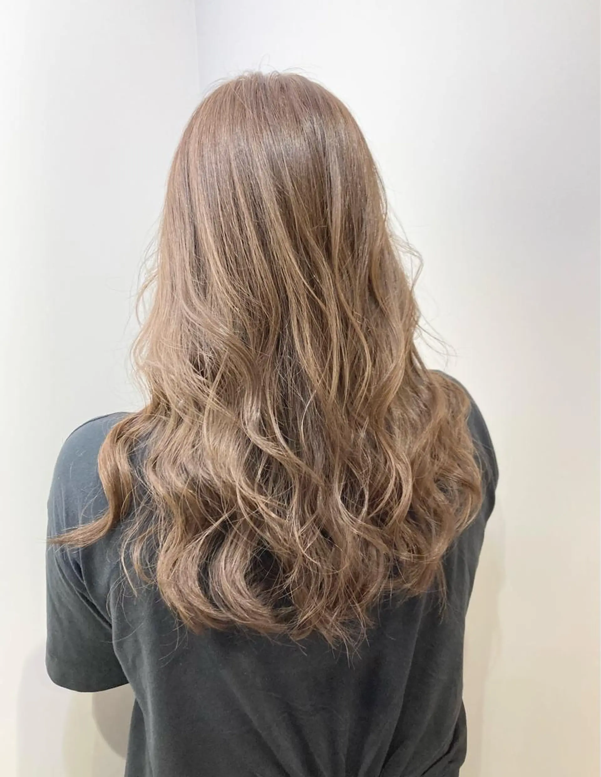 ロング 🌈Agu hair 副店長/岩渕蓮のヘアスタイル