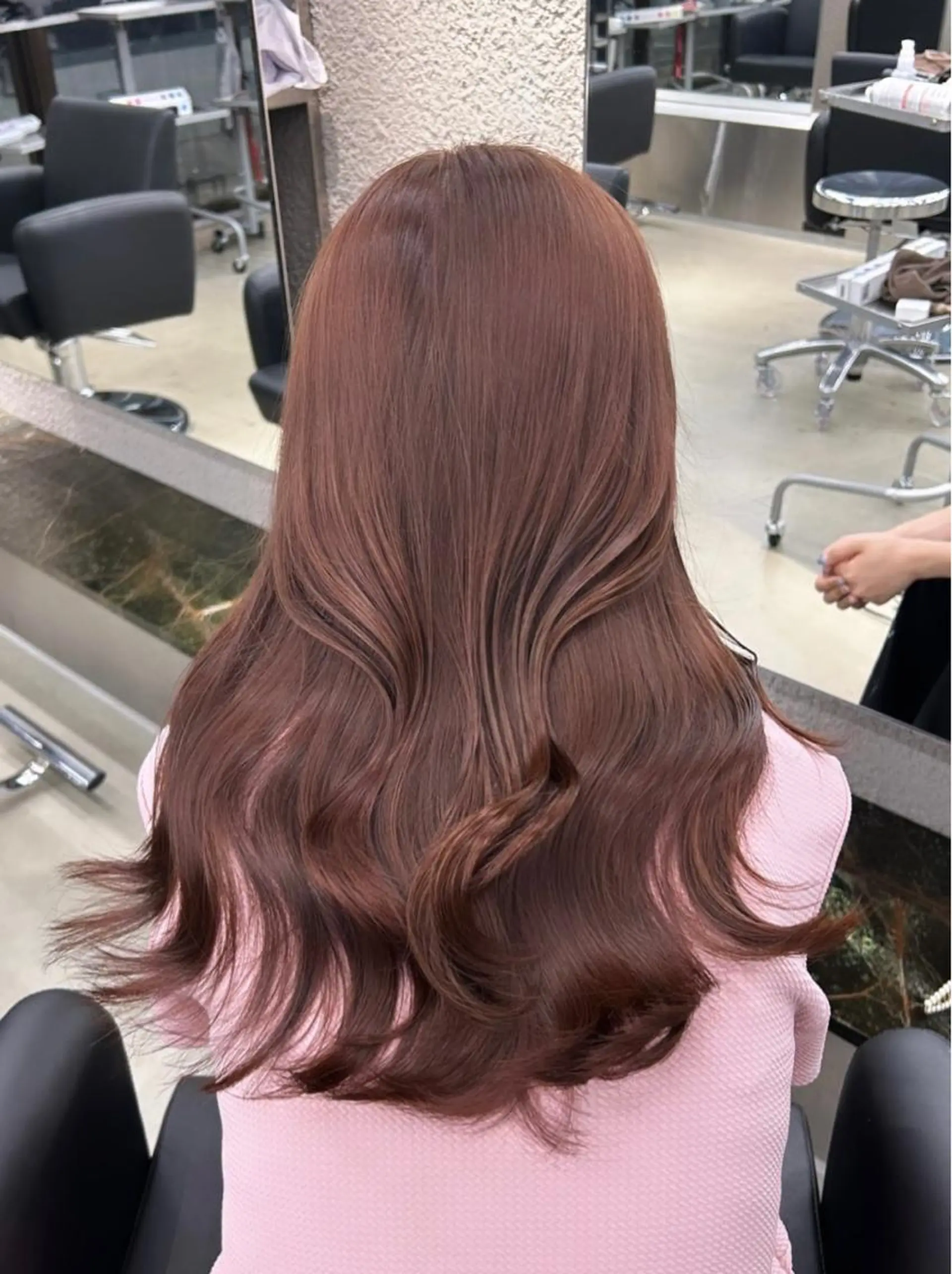 ロング カラー 韓国風ヘア ヘアカラー トリートメント ヘアセット 名古屋栄♡PELE 上品な透明感ベージュのヘアスタイル