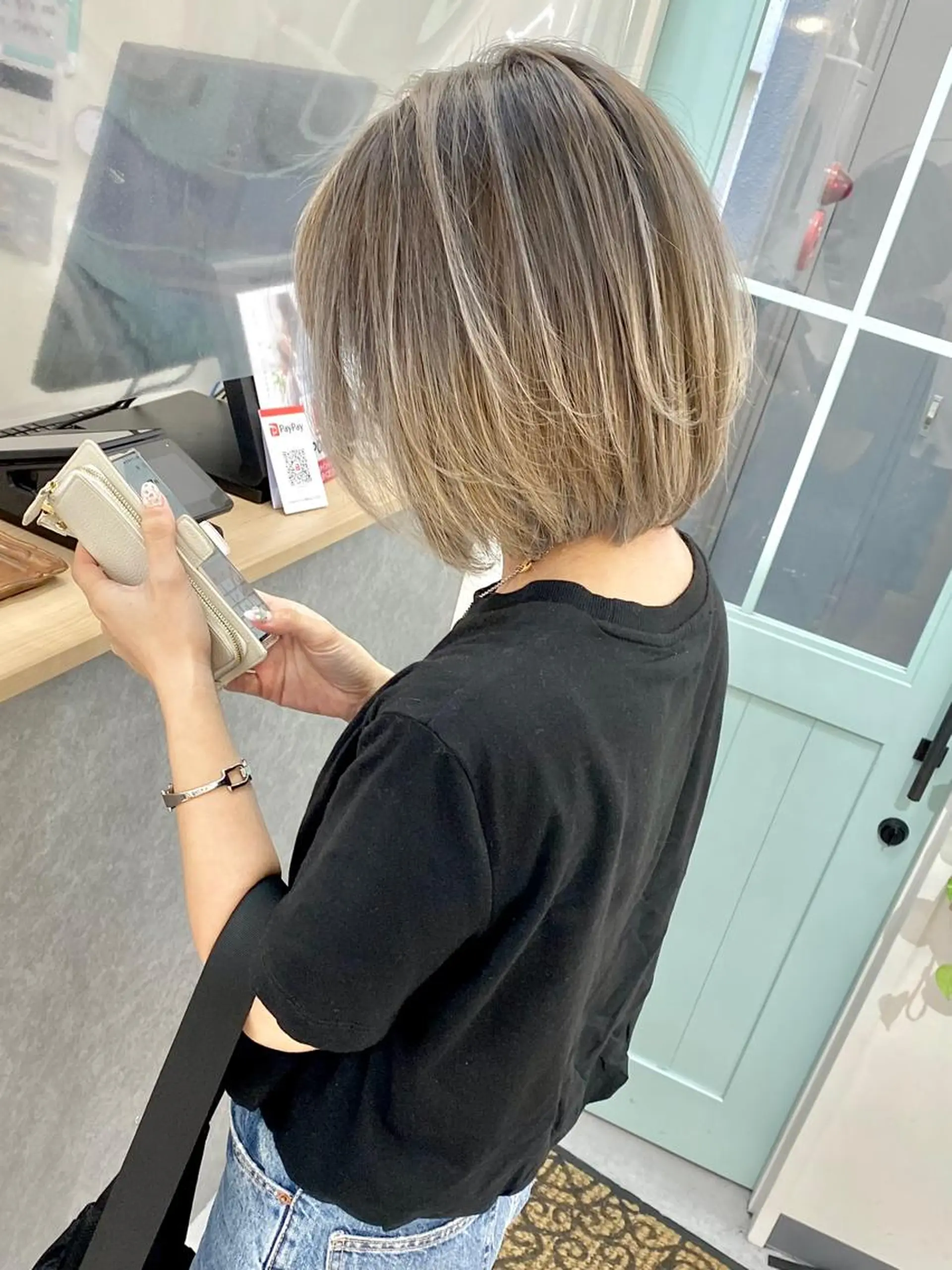 ミディアム カラー バレイヤージュ レイヤーカット ヘアカラー トリートメント ヘアセット 💘カラー特化美容師 尾崎拓己のヘアスタイル