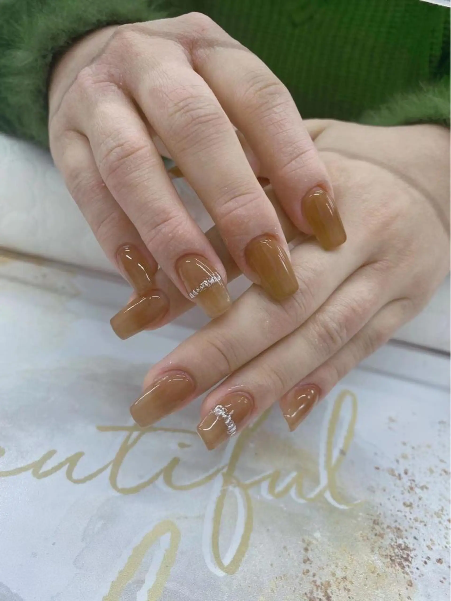 ネイル ワンカラーネイル スカルプネイル Romine アイラッシュ&ネイルのマツエク・マツパデザイン