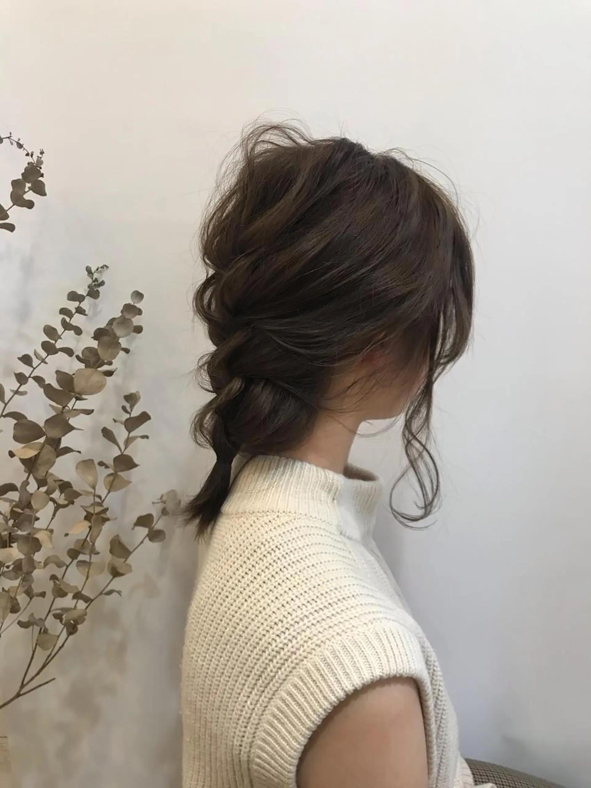 ヘアアレンジ ブリーチなしカラー レイヤーカットのヘアスタイル