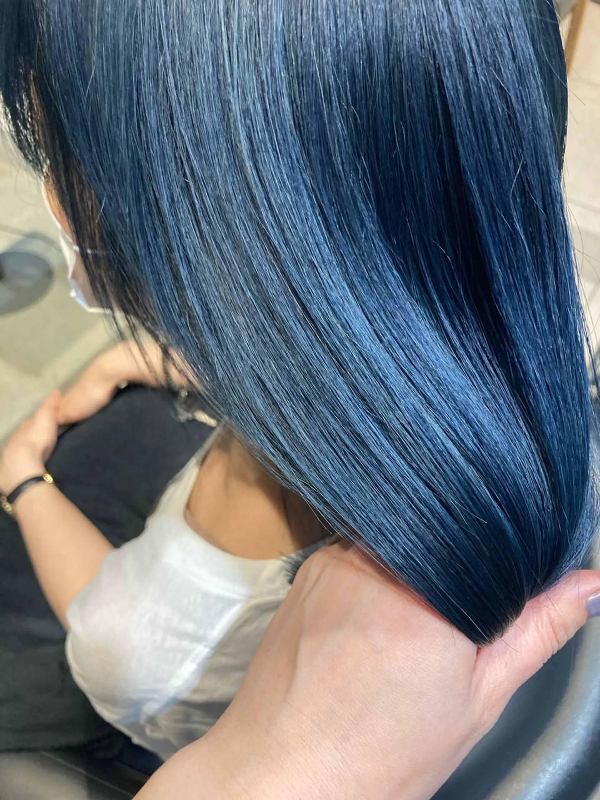 ミディアム カラー ブルーカラー ネイビーカラー 🌈ウルトワ水素 髪質改善naru🌈のヘアスタイル