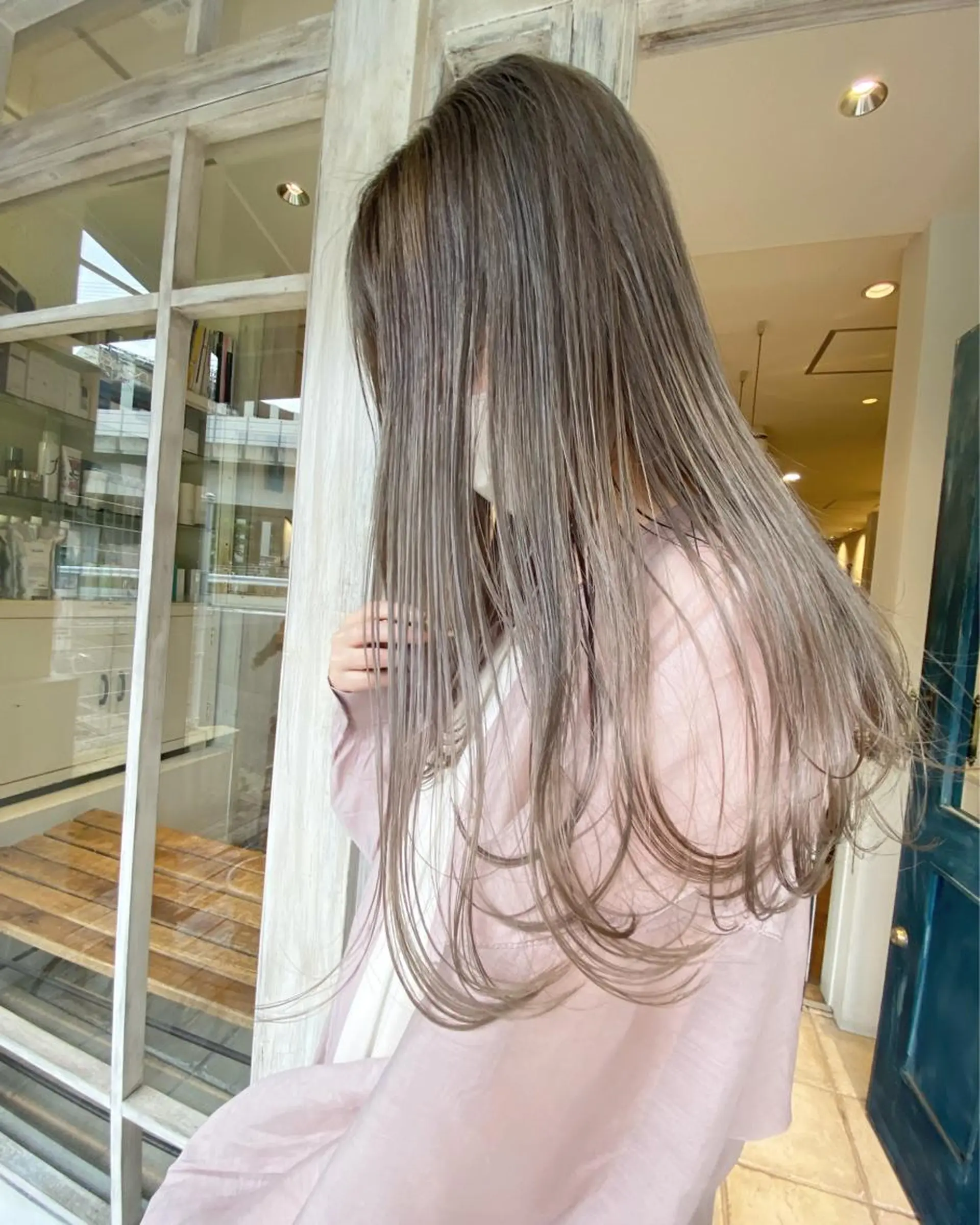 ロング ロング カット ヘアカラー トリートメント Musiiik hairのヘアスタイル