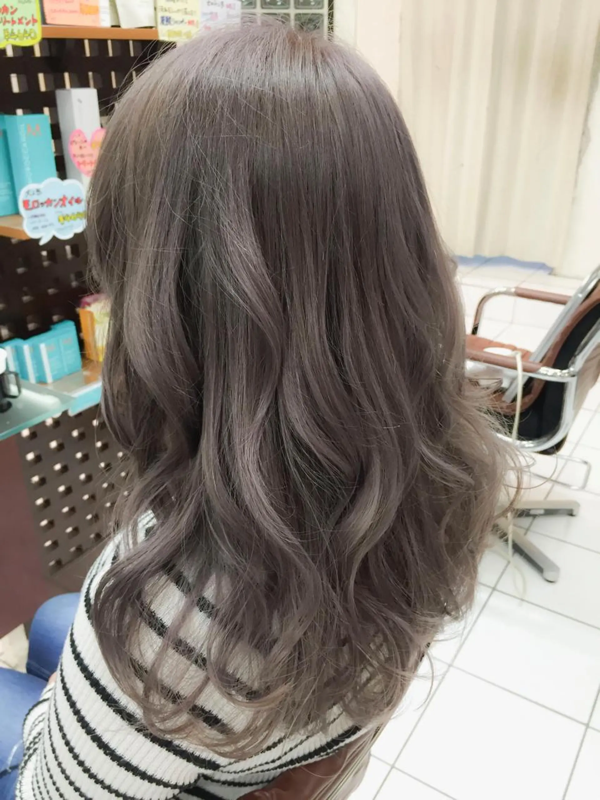 セミロング カラー ヘアアレンジ アッシュ アッシュグレー アッシュグレージュ 透明感カラー グレージュ モテ髪透明感❤️ デイズヘアカラーのヘアスタイル