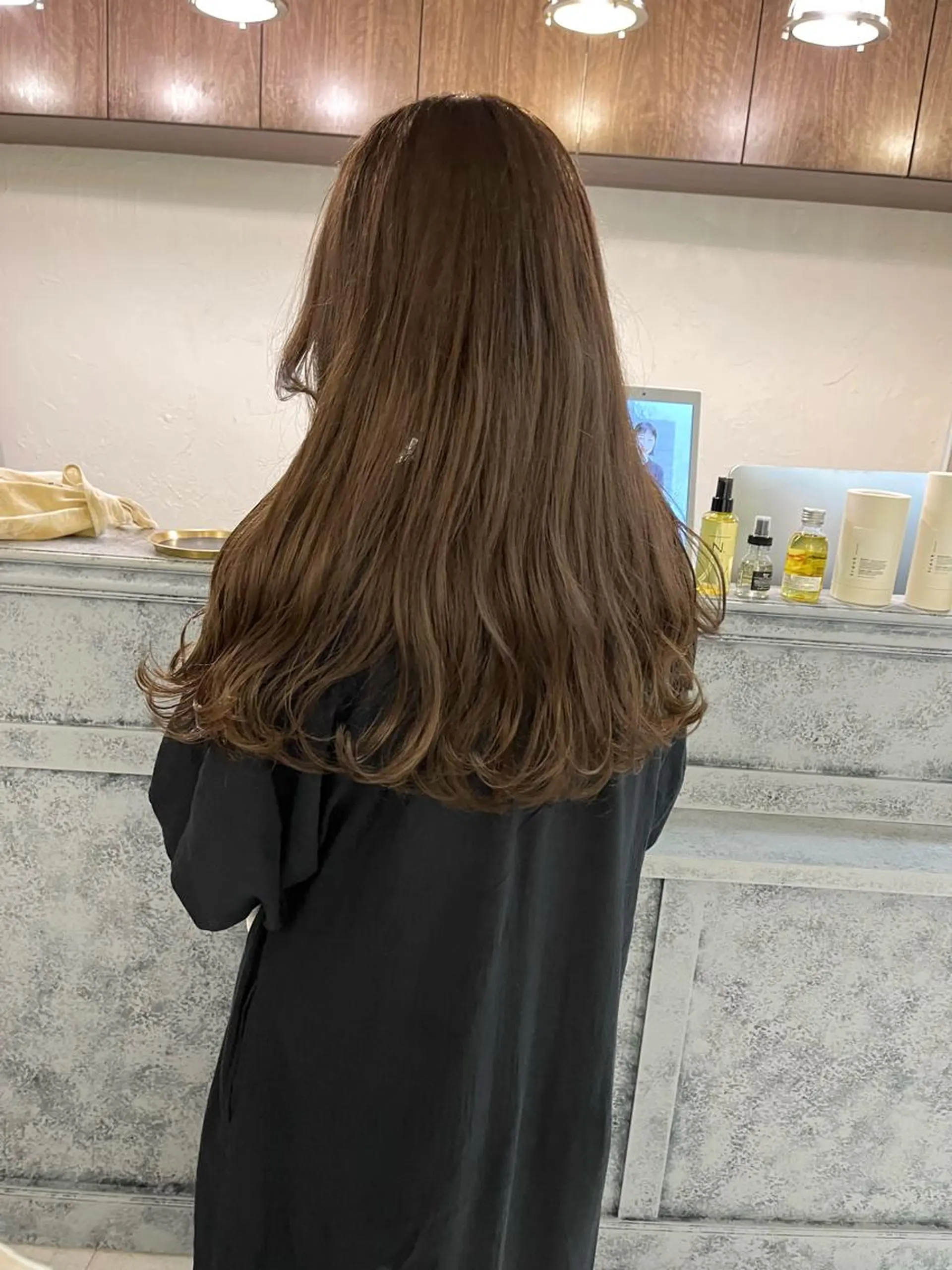 ロング カラー カット ヘアカラー トリートメント conne&riri所属・MA YUのヘアスタイル