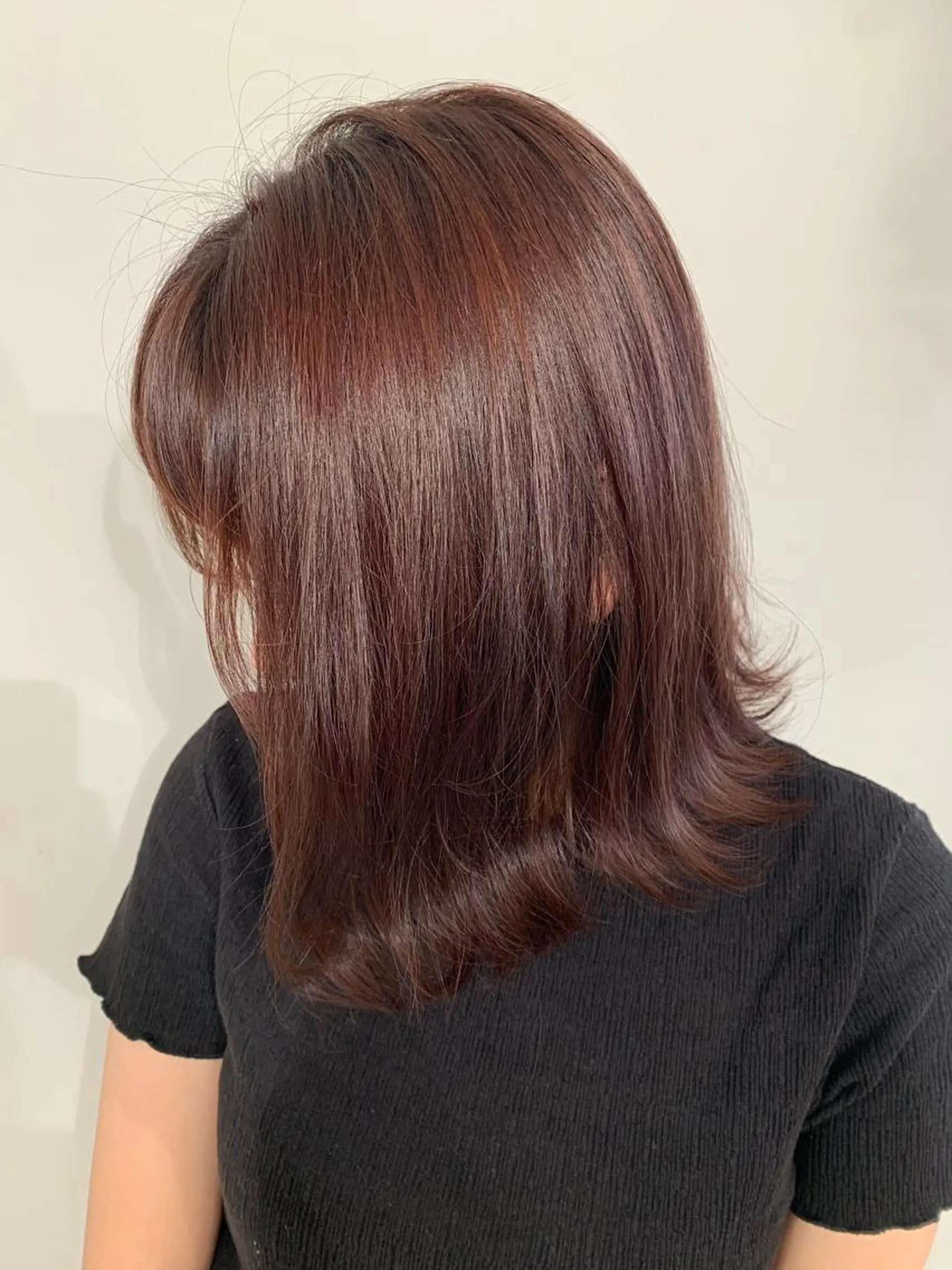 ミディアム カラー パーマ ヘアアレンジ カット ヘアカラー トリートメント 加藤 綾華のヘアスタイル