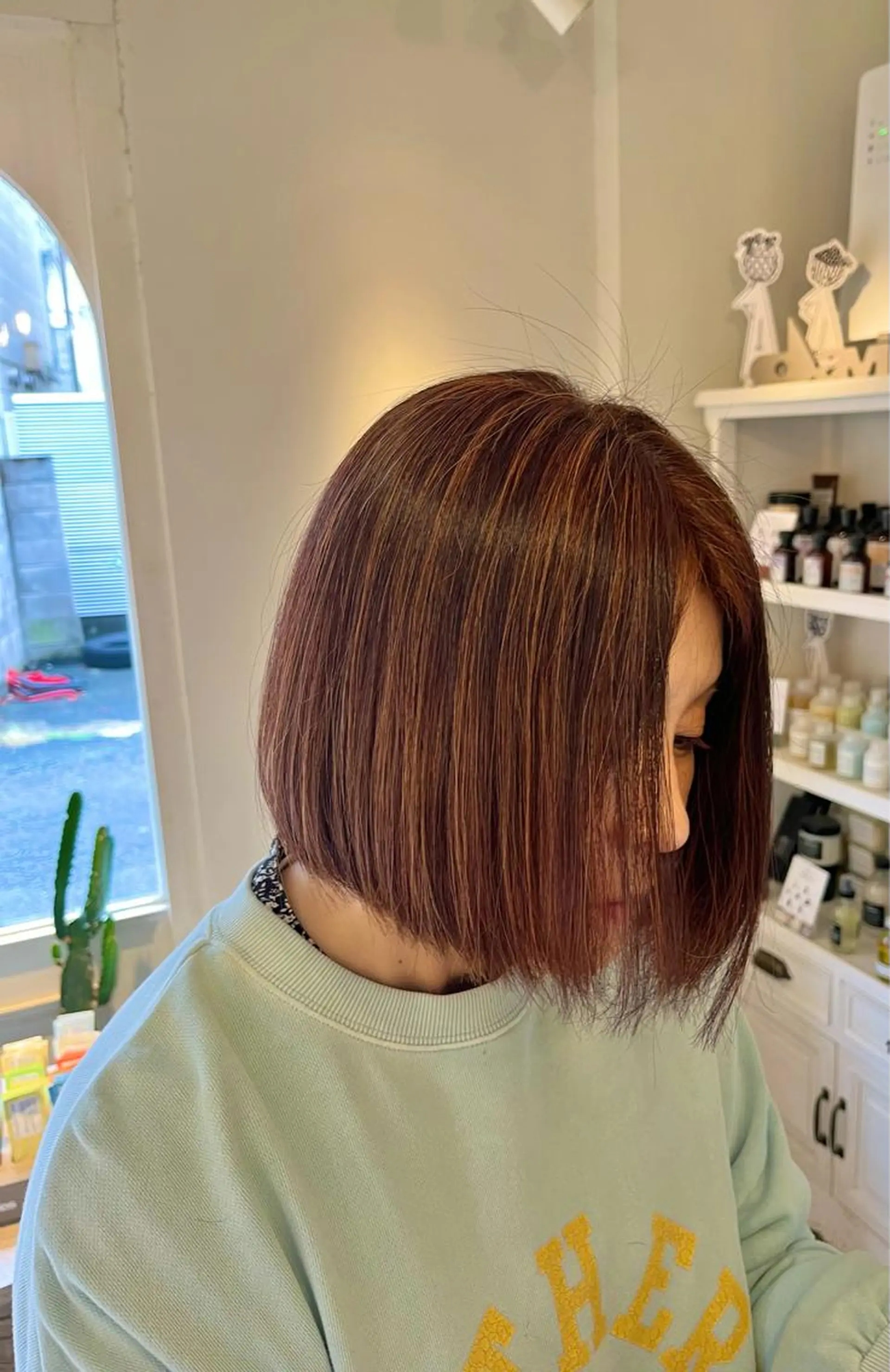 ショート カラー カット ヘアカラー トリートメント よこもり あいのヘアスタイル