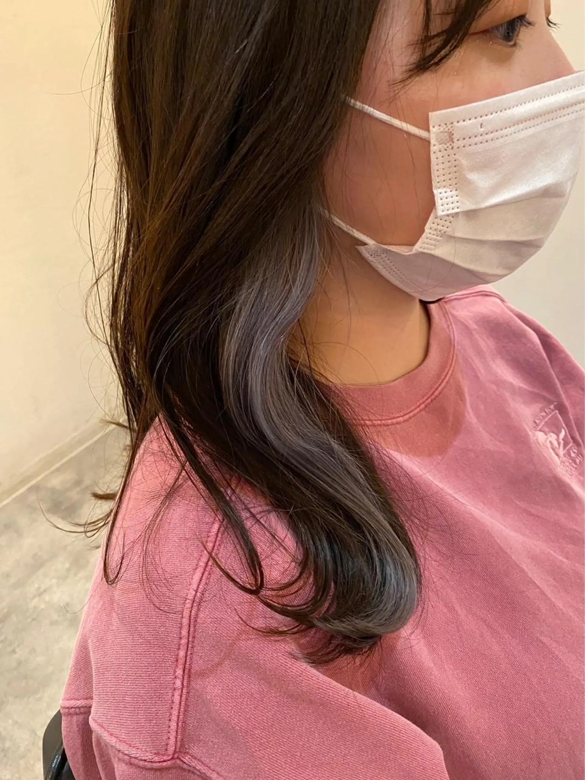 セミロング Aimee Shieのヘアスタイル