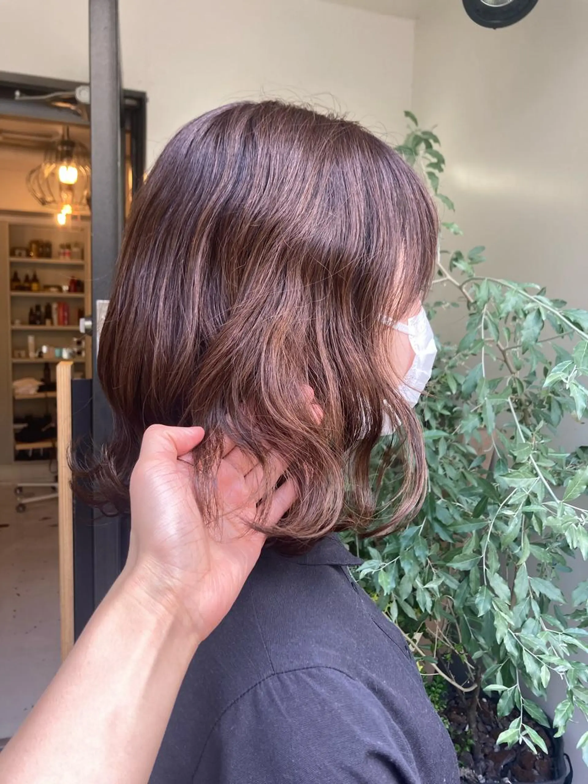 ミディアム カラー パーマ ミディアムパーマ ブリーチ デザインカラー グレージュ インナーカラー ✂︎岡根 京花✂︎のヘアスタイル