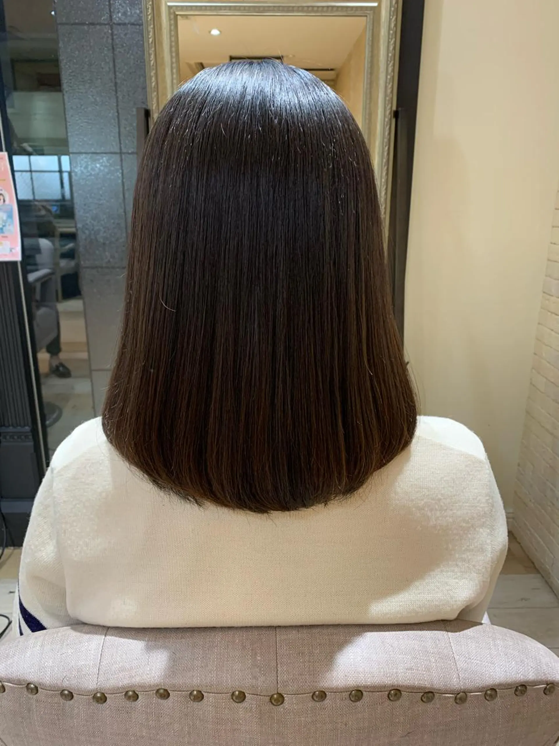 セミロング 上田 紗也のヘアスタイル