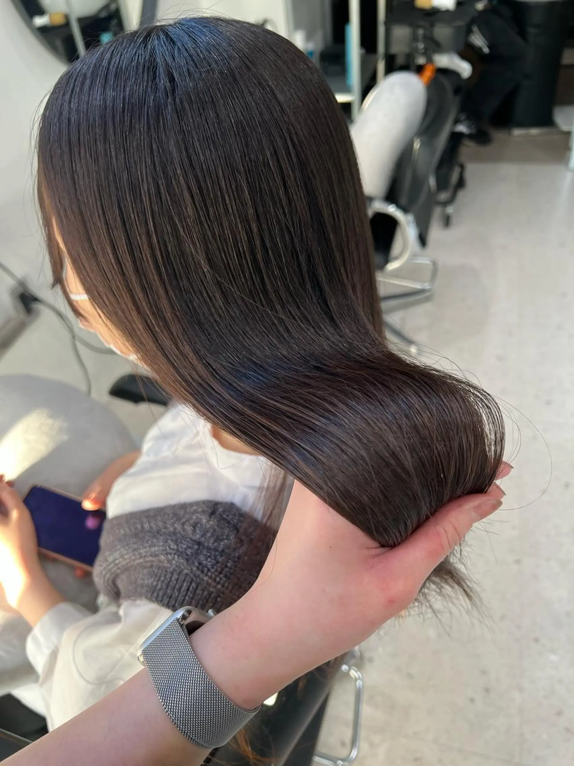 ロング カラー 切りっぱなしボブ ベージュカラー ブリーチ ケアブリーチ ダブルカラー 🌈新田 みどり🌈のヘアスタイル