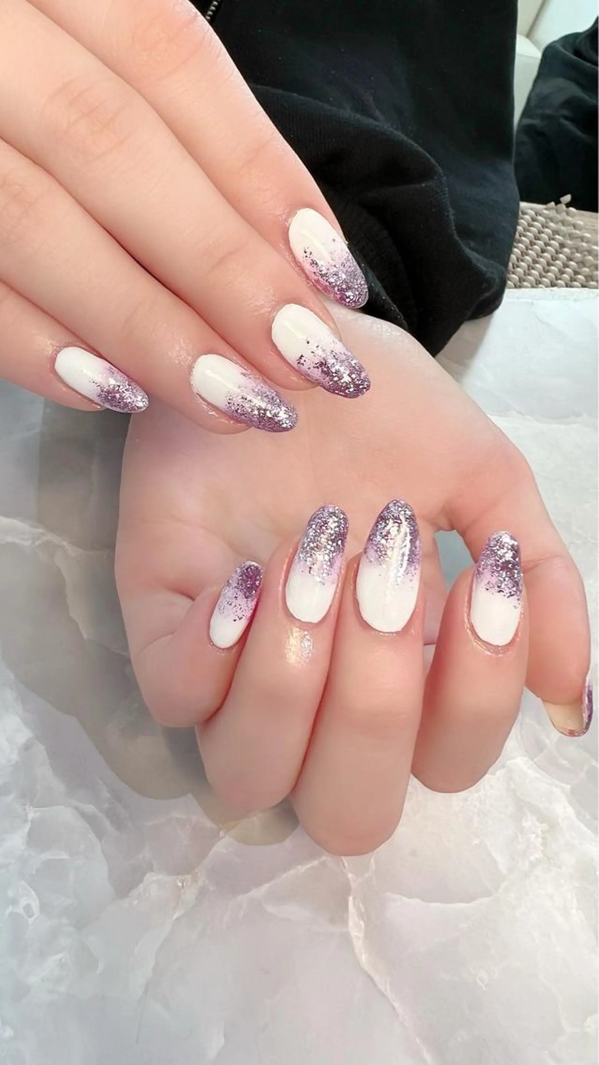 ネイル ジェルネイル グラデーション ラメ(グリッター) ラメグラデーション スカルプネイル ハンドネイル シェヌネイル JURAのネイルデザイン