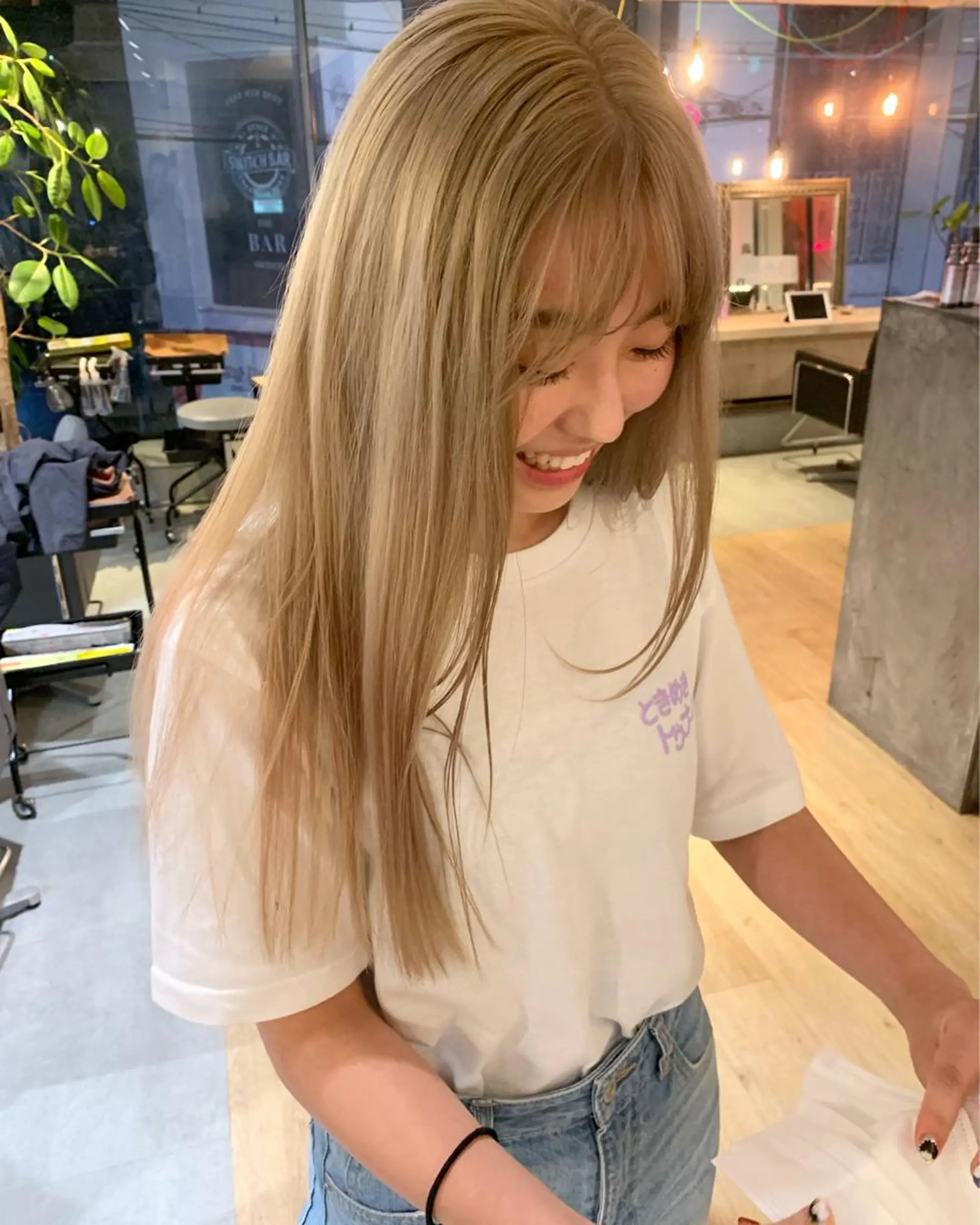 ミディアム カラー ベージュカラー ヘアカラー 美髪・シールエクステ ホソタニリョウコのヘアスタイル