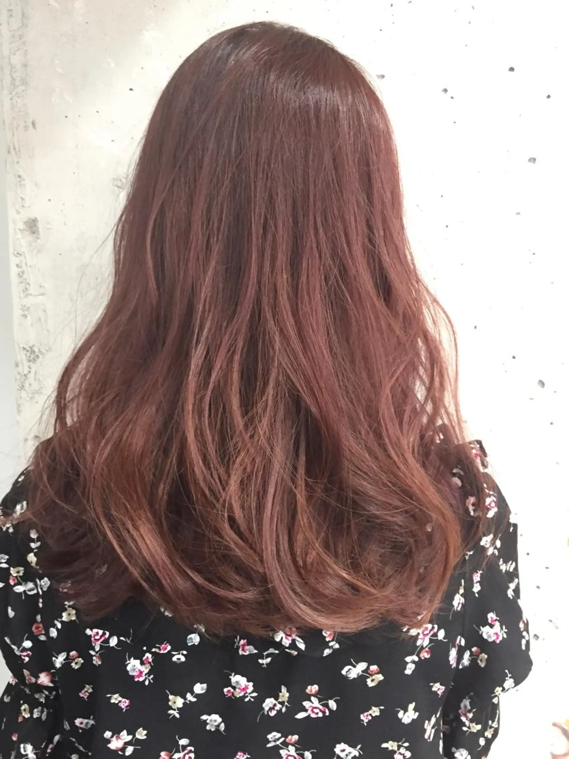ロング ヘアカラー トリートメント to heart 十三店所属・ユ イのヘアスタイル