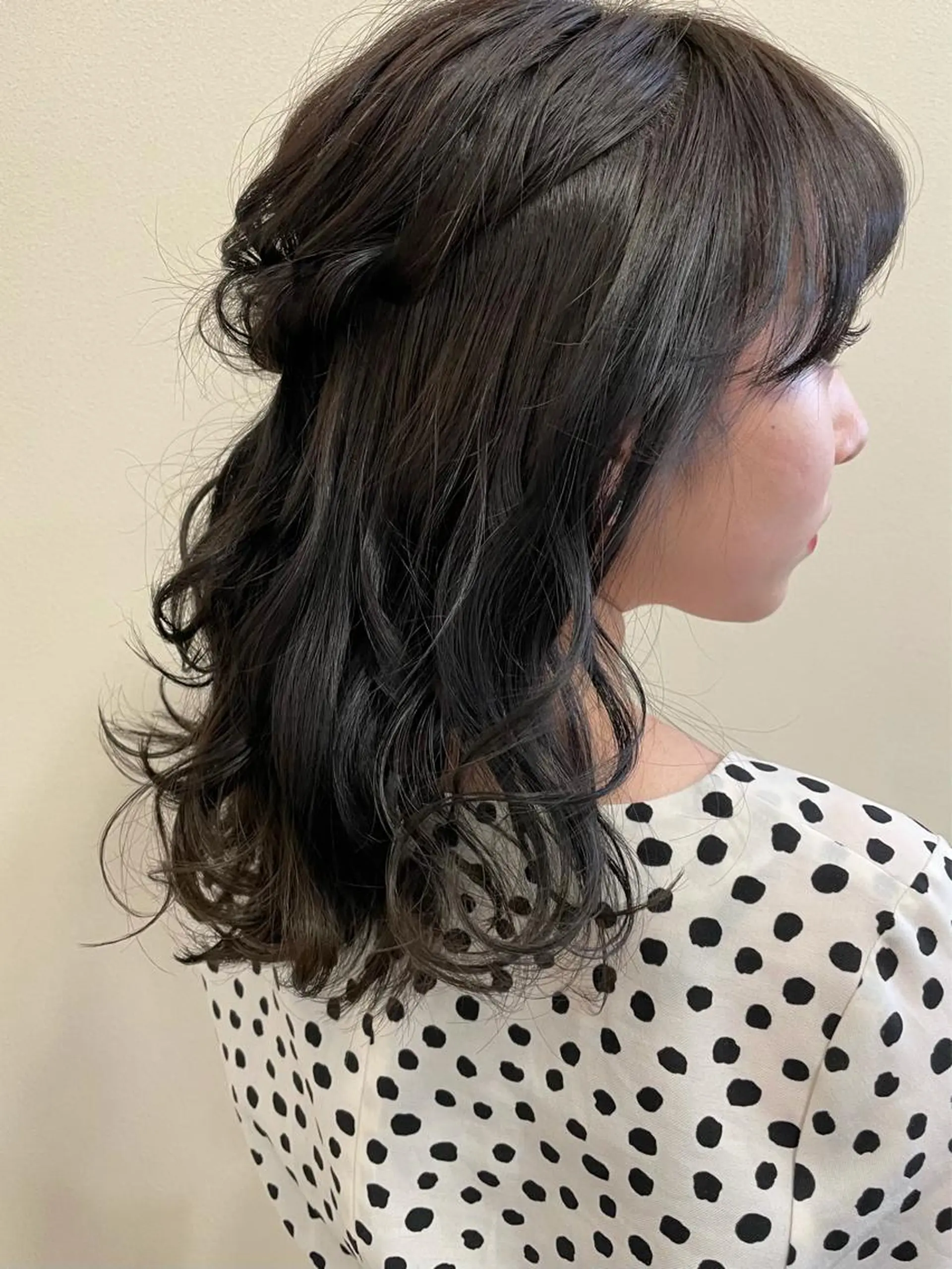 セミロング ヘアアレンジ ハーフアップ ヘアセット 沢田 瞳のヘアスタイル