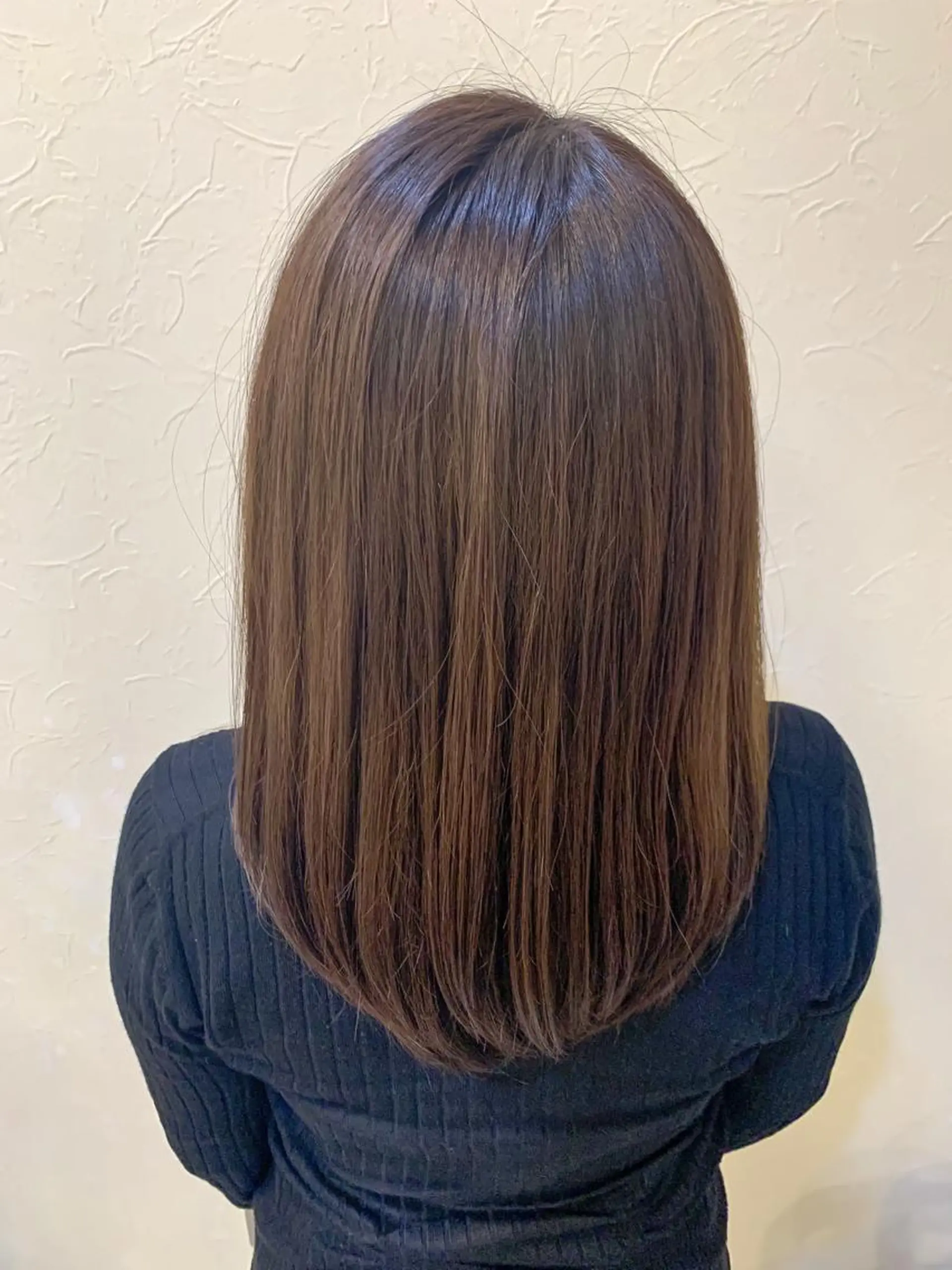 ミディアム カラー アッシュ ピンクカラー 飯塚 沙衣のヘアスタイル