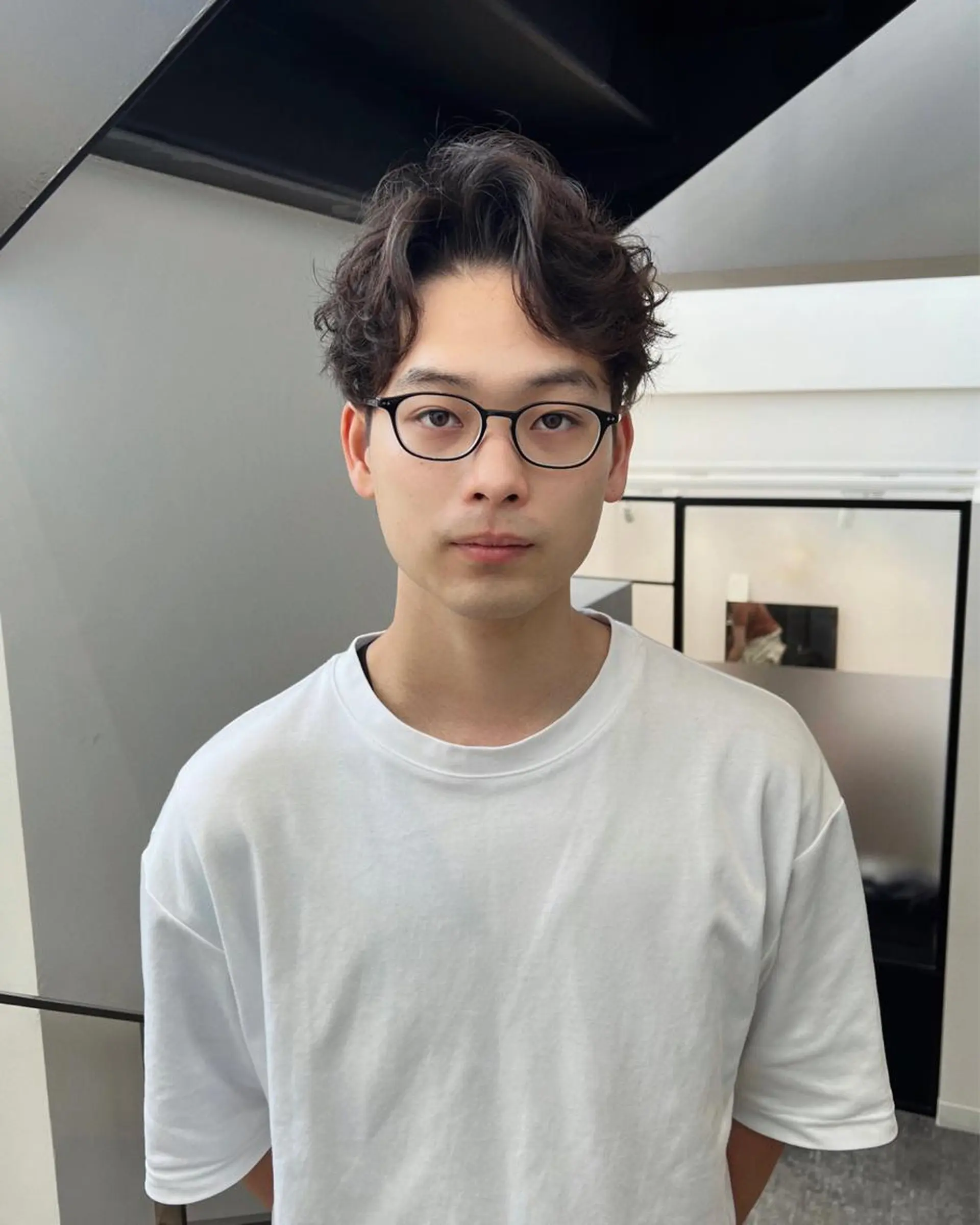 パーマ メンズ メンズパーマ カット パーマ Qin shaire salon 原宿verno店所属・【センターパート】 ETO／江藤翼の眉毛・アイブロウイメージ