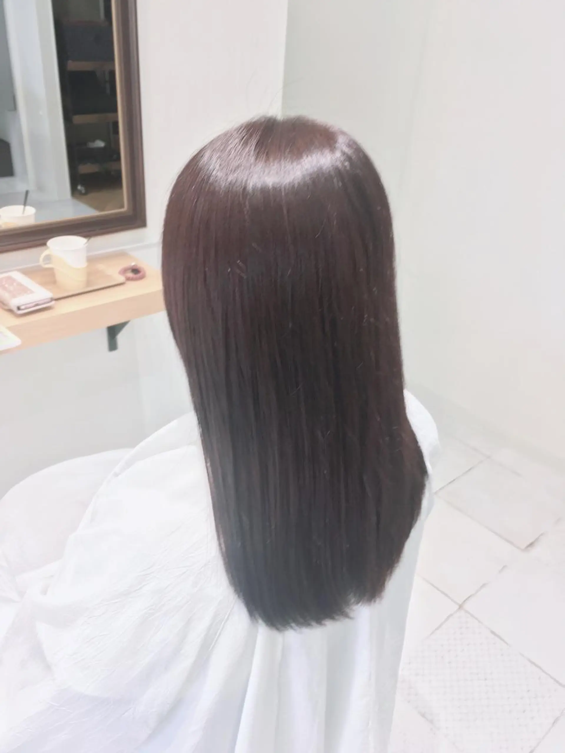 ロング ヘアカラー 神田 菜々子のヘアスタイル