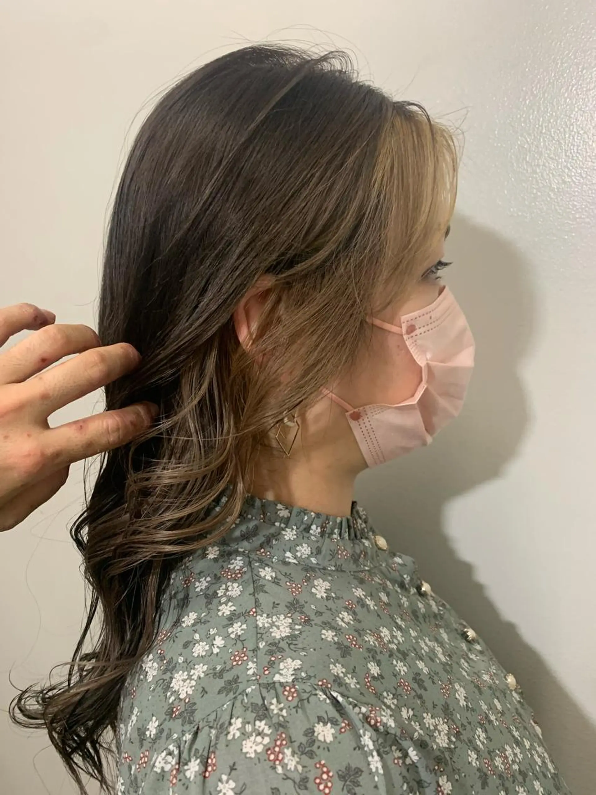 ロング ヘアカラー トリートメント ヘッドスパ ヘアセット 山口 竣也のヘアスタイル