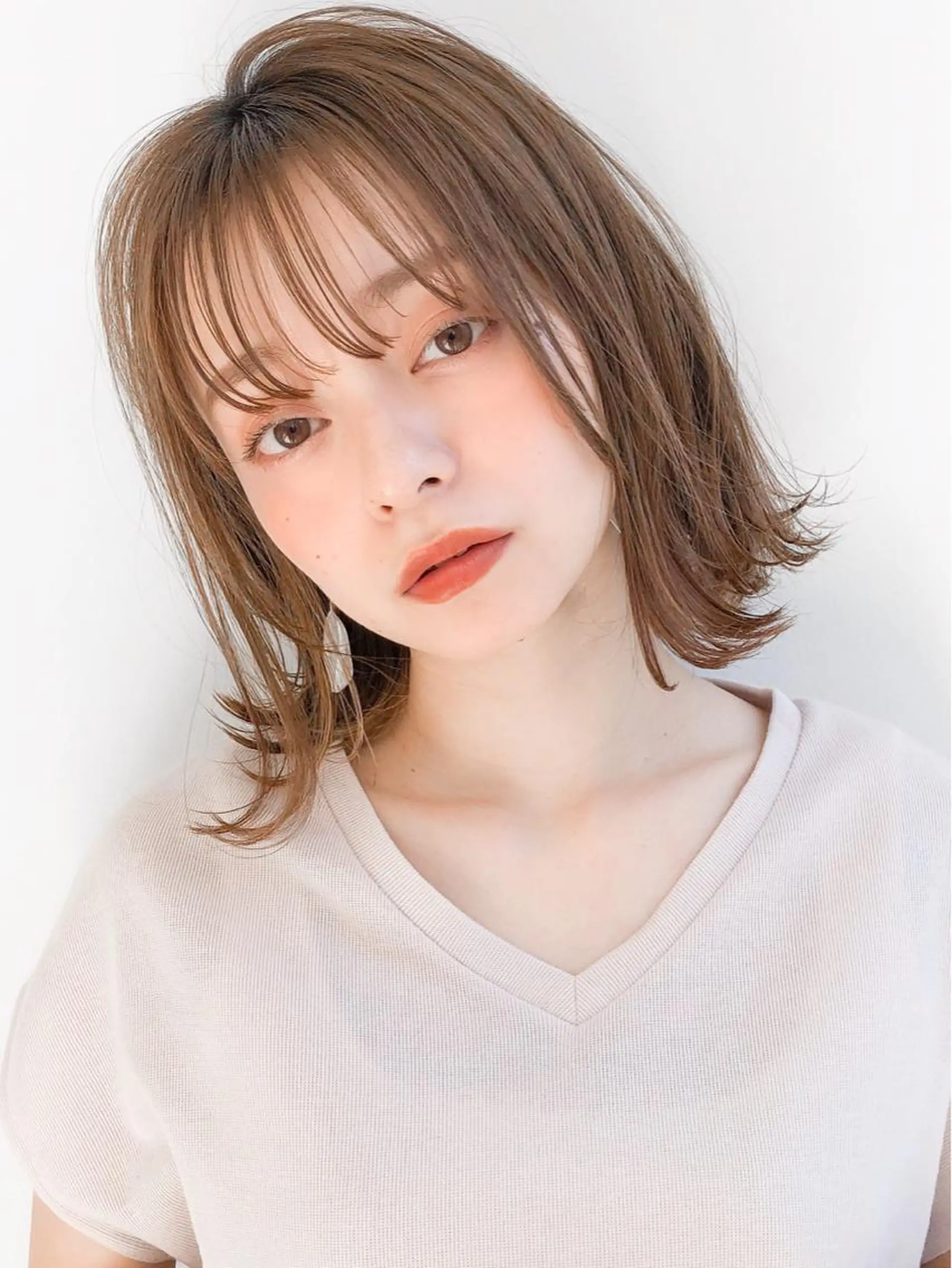ミディアム カラー 切りっぱなしボブ ボブ 佐藤 侑哉のヘアスタイル