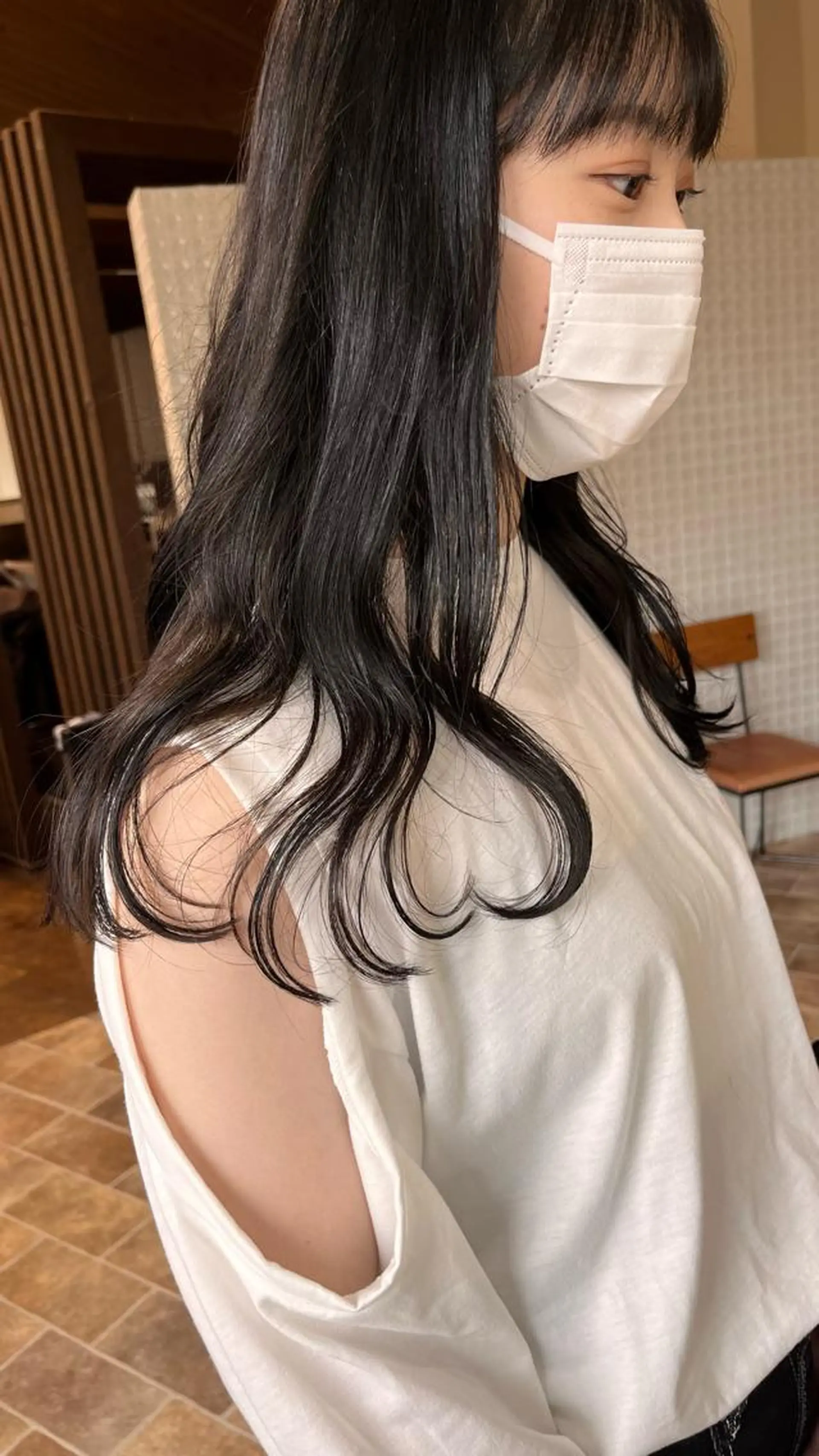 ロング 中村 友香のヘアスタイル
