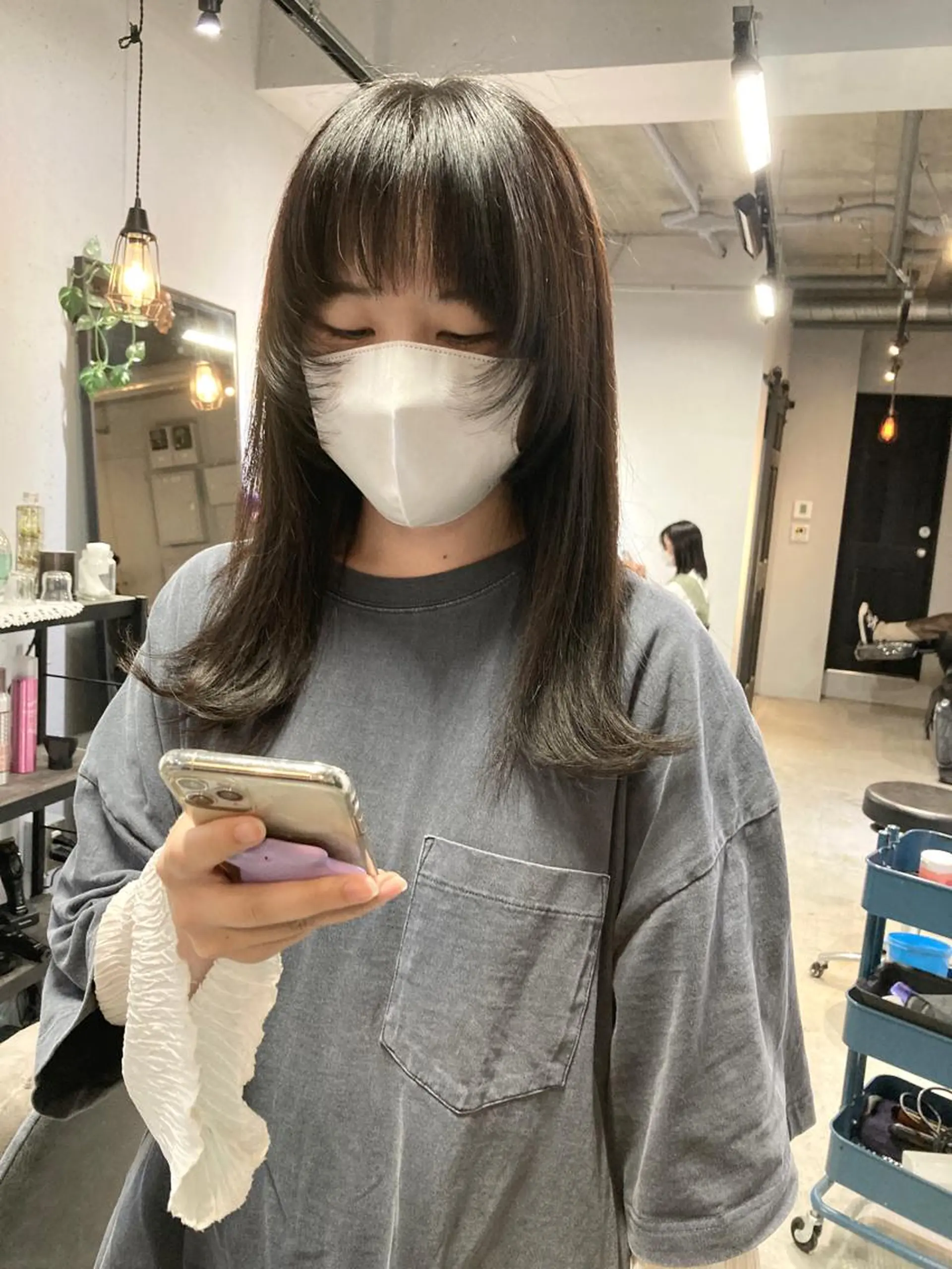 ミディアム 顔まわりレイヤー レイヤーカット 縮毛矯正 カット 縮毛矯正 トリートメント 新井 広樹のヘアスタイル