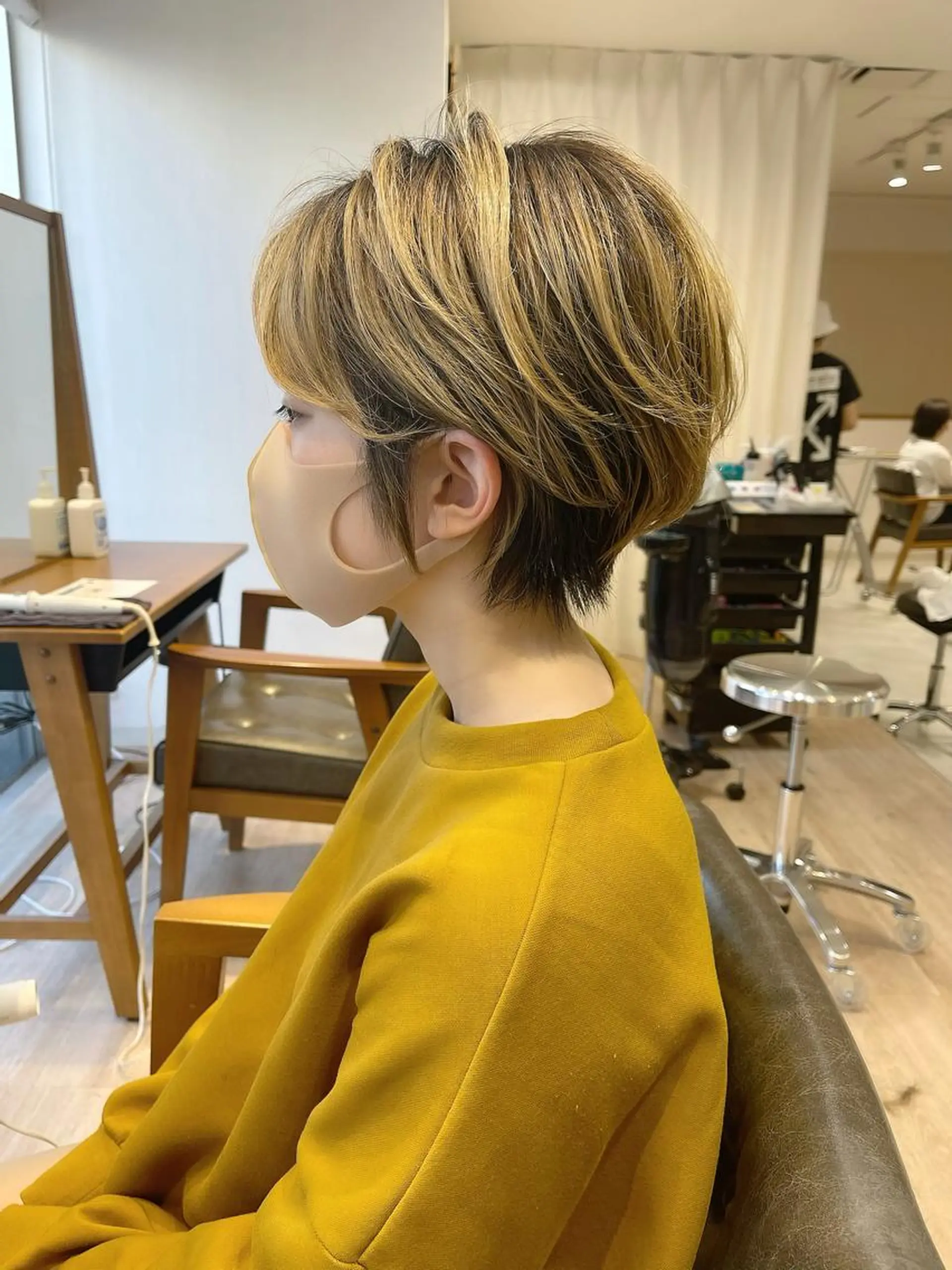 ショート カット ヘアカラー 🌟イメチェン美容師 🌟清水 大輝のヘアスタイル
