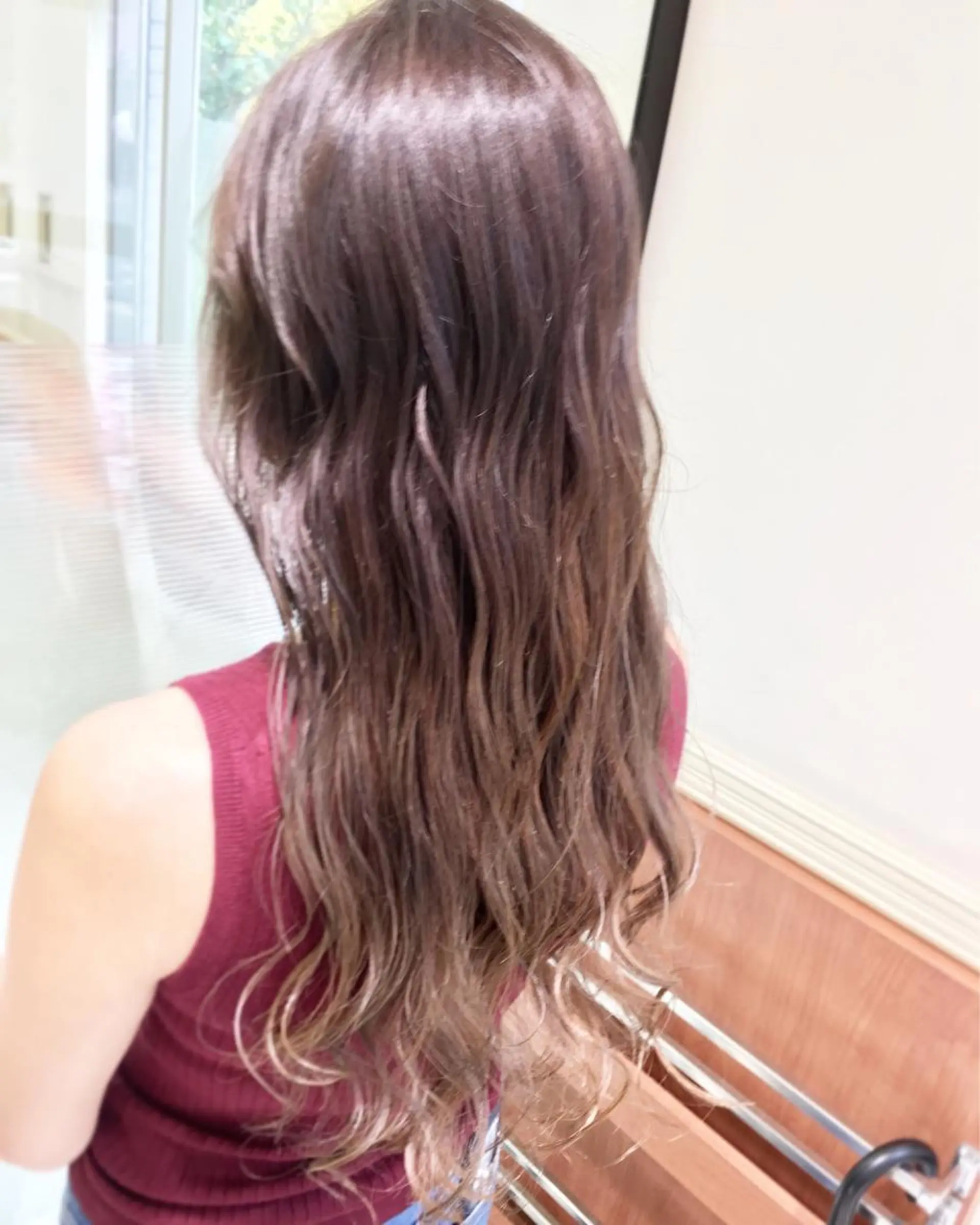 ロング カラー グレージュ 縮毛矯正 N° jillva ♦️川端裕司♦️のヘアスタイル