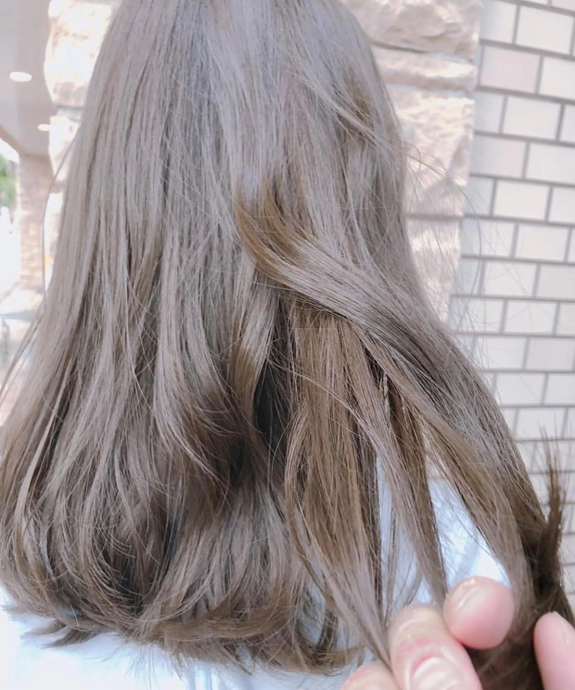 セミロング カラー アッシュ 森田 一輝のヘアスタイル