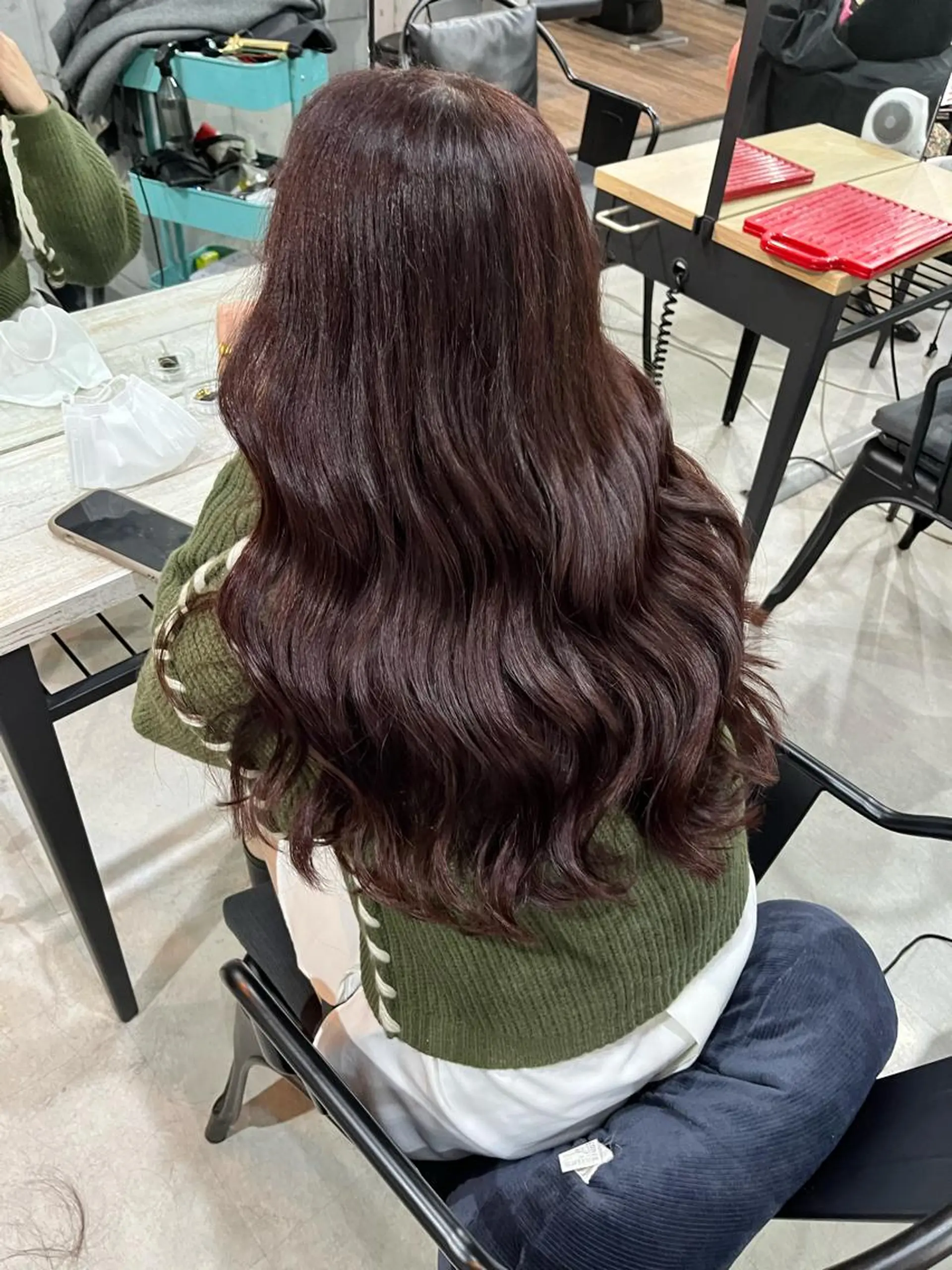 ロング カラー パーマ ヘアアレンジ メンズ キッズ ネイル マツエク・マツパ アイブロウ ショートボブ メンズバレイヤージュ メンズブリーチ フェードカット メンズハイライト 江坂カラー特化美容師 希弥【のぞみ】のヘアスタイル