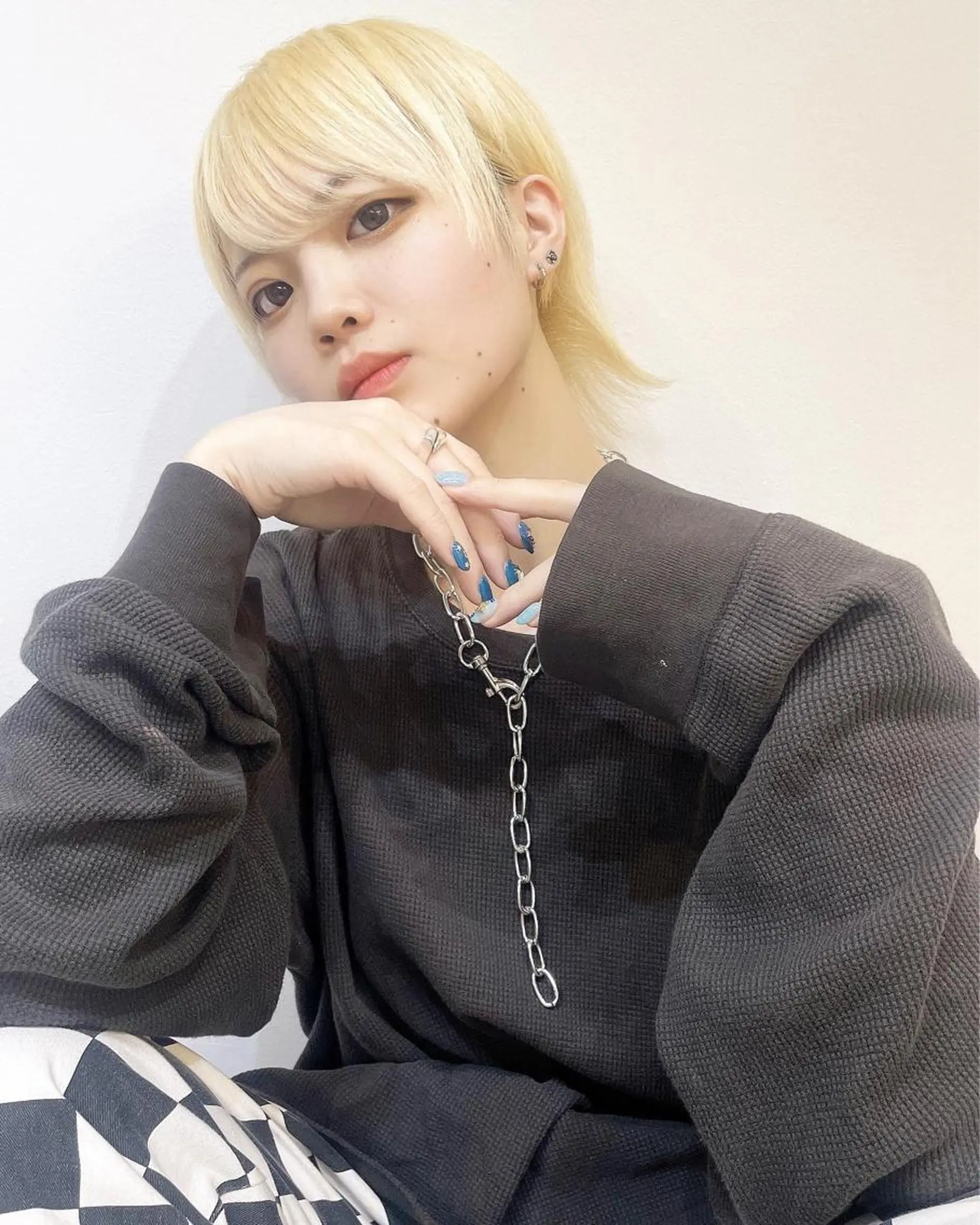 ショート カラー シバタ ショウゴのヘアスタイル