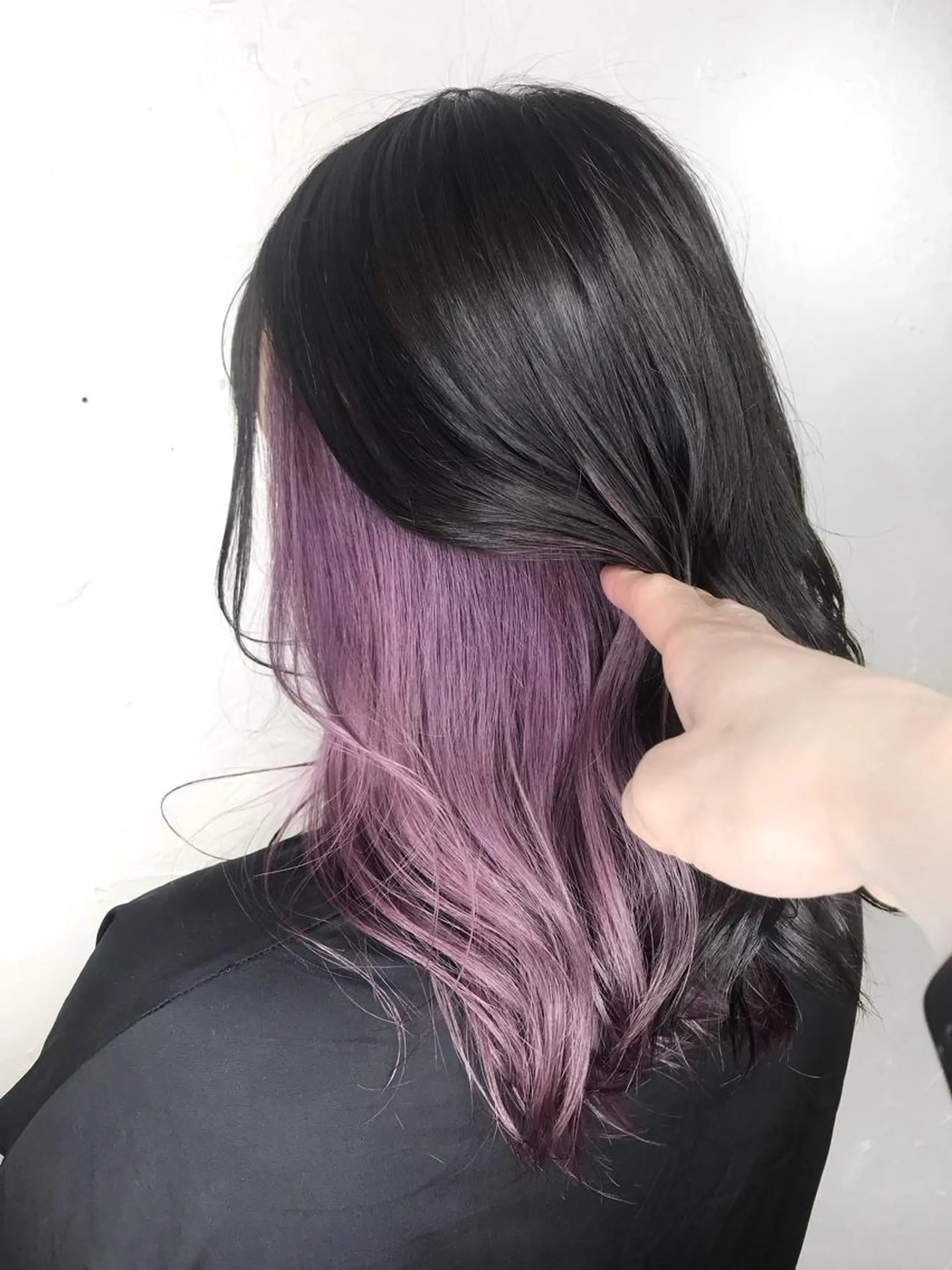 ミディアム カラー インナーカラー パープルカラー ヘアカラー 映える顔周りカット ♥️韓国ヘア"ちぇるのヘアスタイル