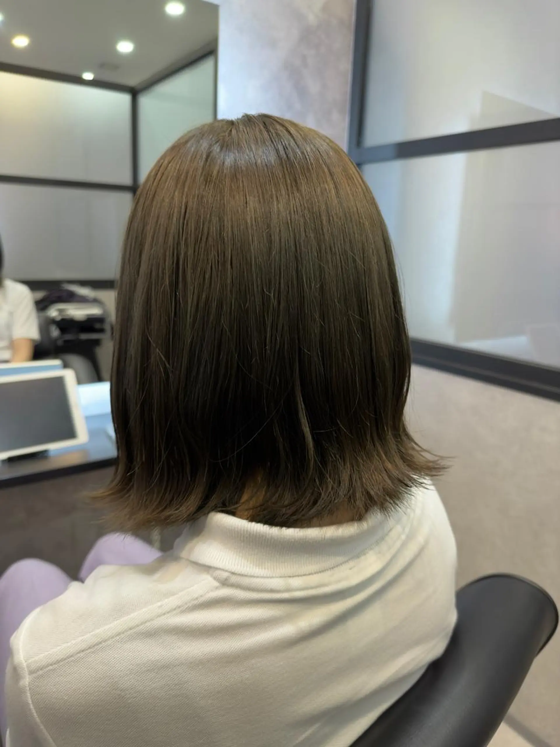 ミディアム カラー ベージュカラー オリーブベージュ 桃香🍑/縮毛矯正 /ダブルカラーのヘアスタイル