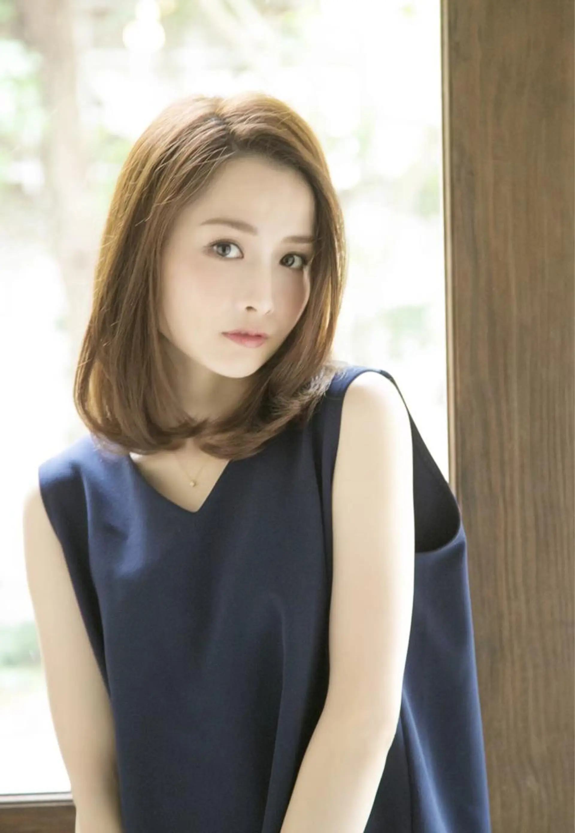 ミディアム カット 縮毛矯正 トリートメント lond strada所属・🌟モテ髪ショート 🌟店長　津賀涼のヘアスタイル