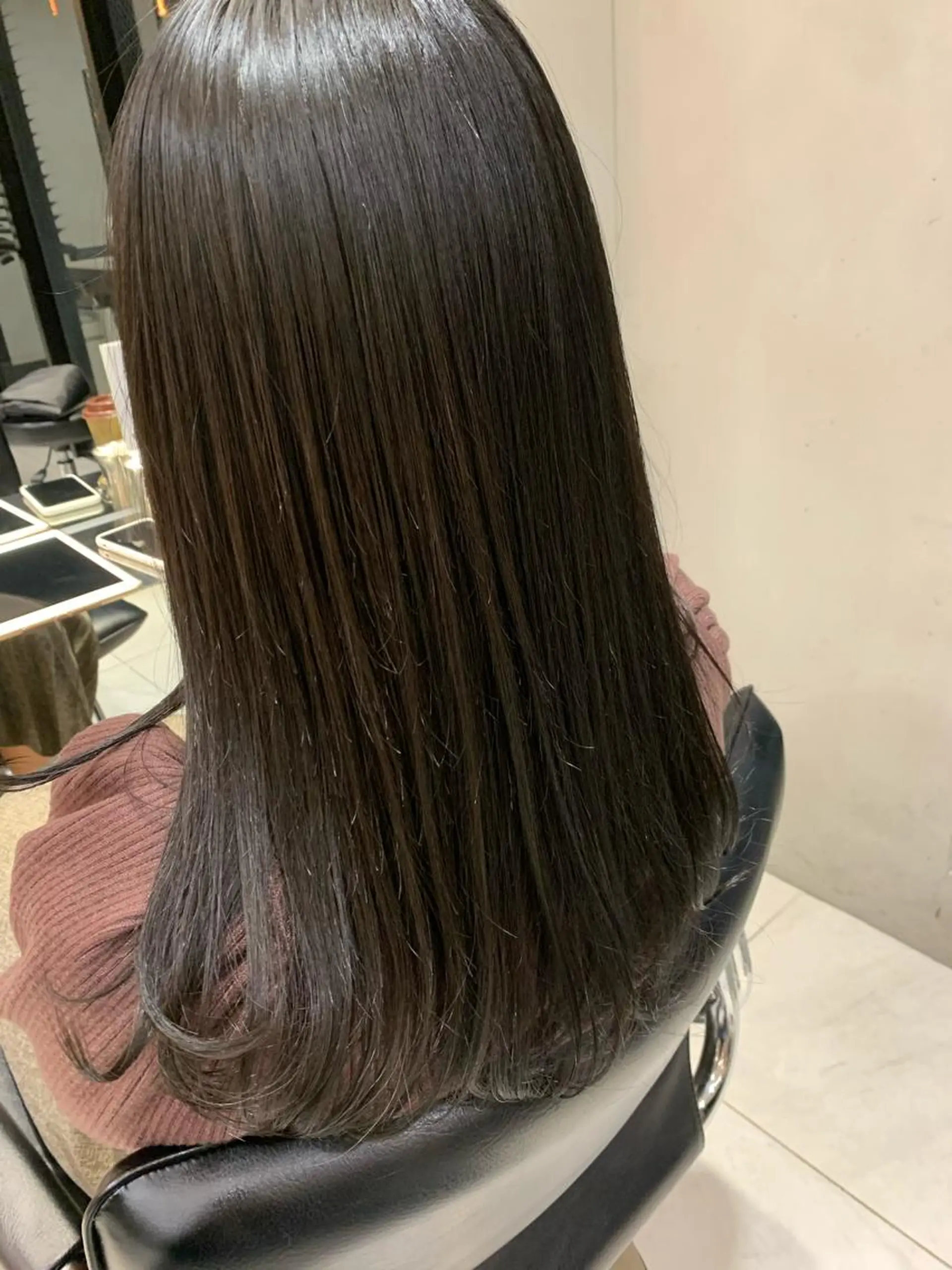 ロング カラー ヘアカラー トリートメント 柔らか透け感カラー 🌿ムロヤリョウスケのヘアスタイル