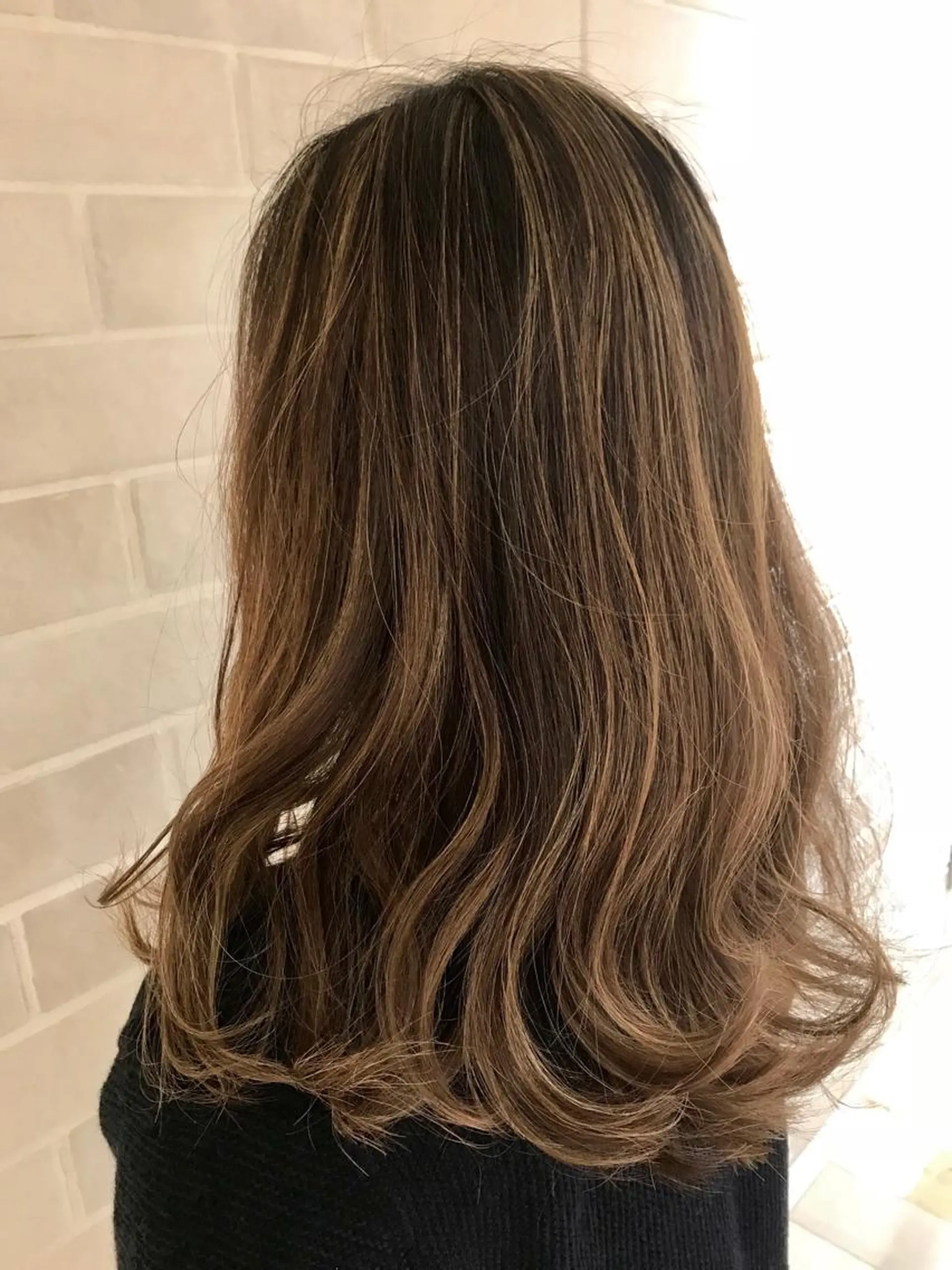 ミディアム カラー 艶髪カラー&ウルフ フルカワ ヒロズミのヘアスタイル