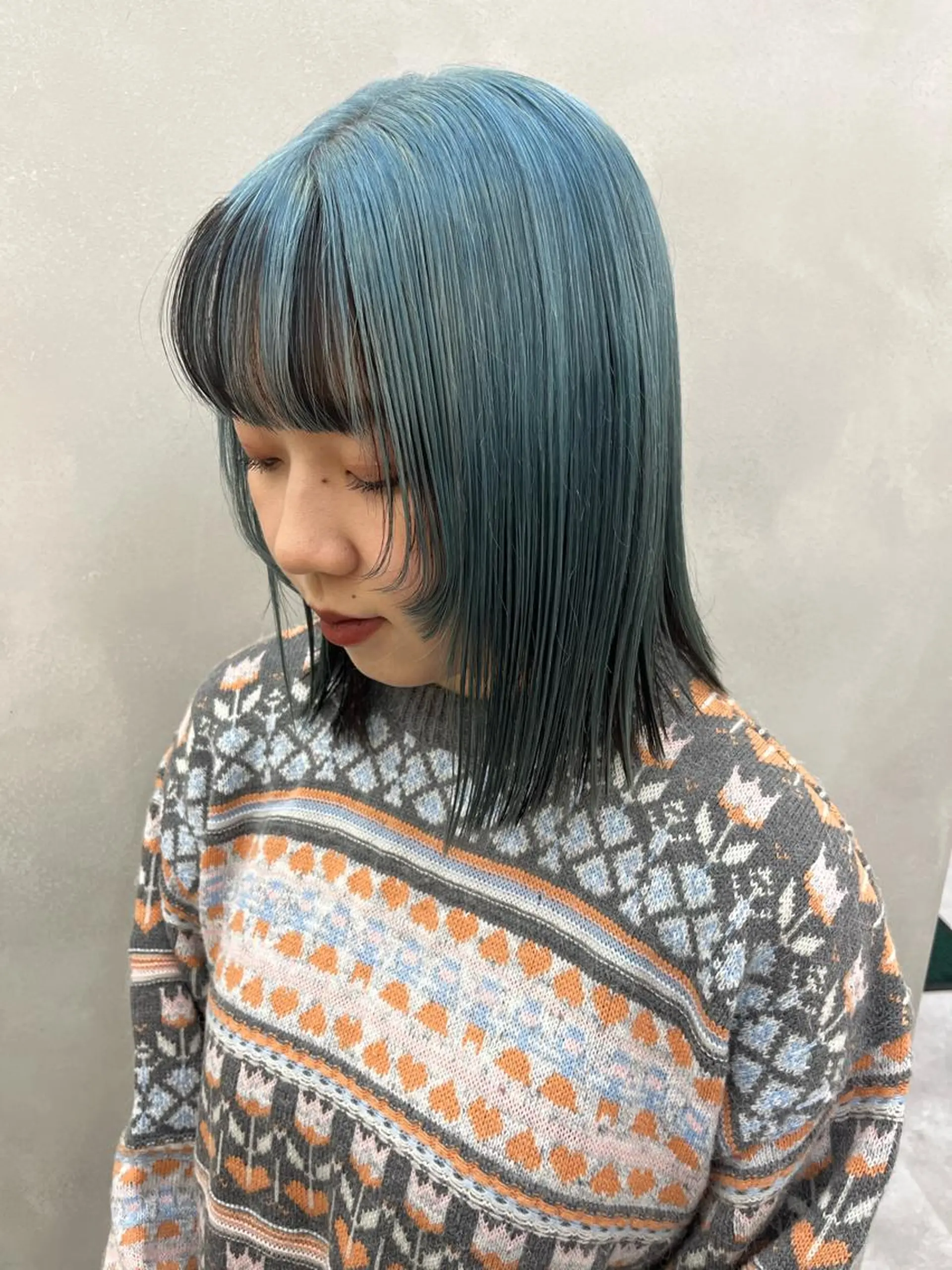 ミディアム カラー 🎀透明感ブリーチ カラー🎀ミズキのヘアスタイル