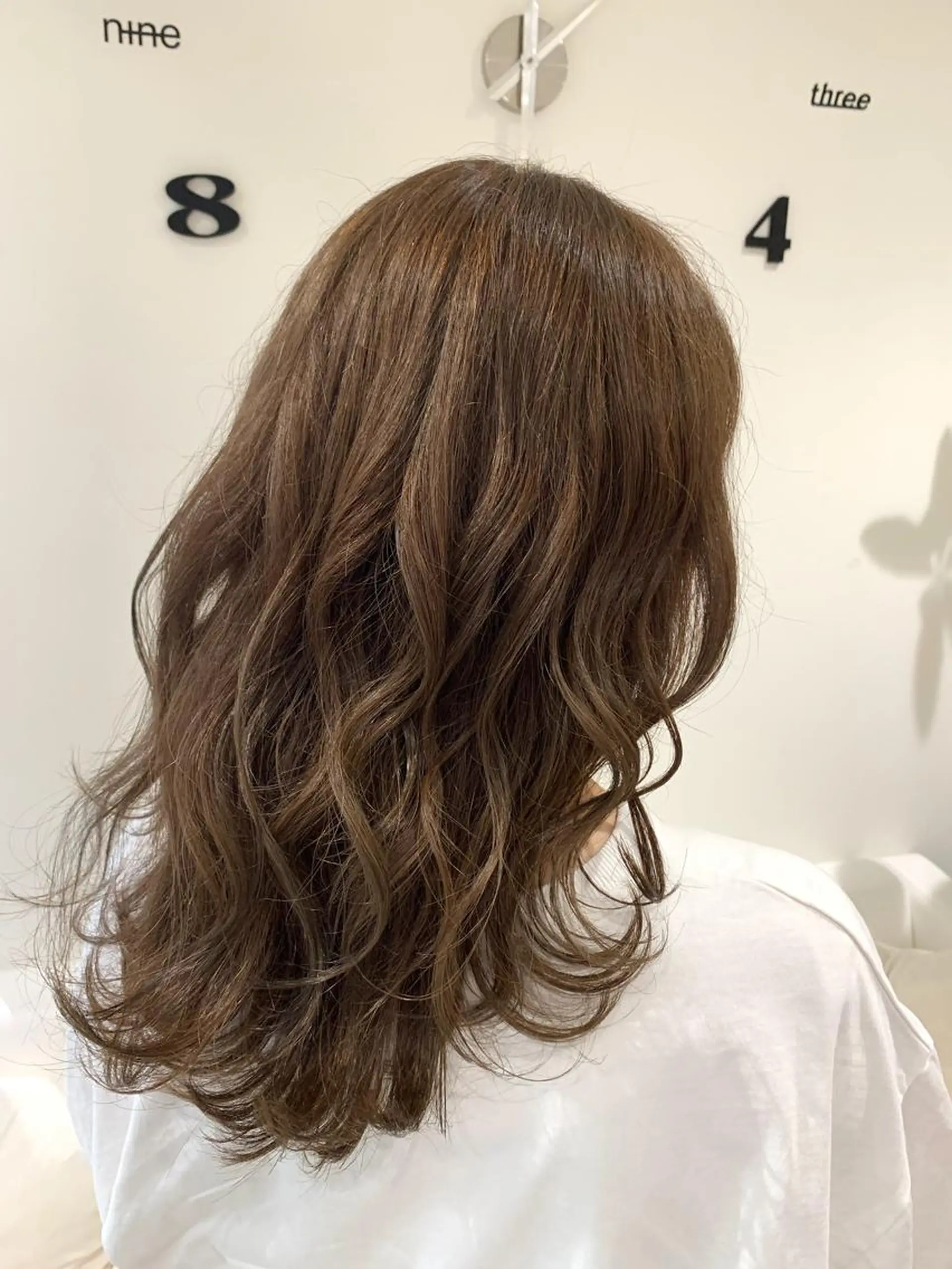 セミロング カラー ヘアアレンジ ヘアカラー トリートメント 松吉 純平のヘアスタイル