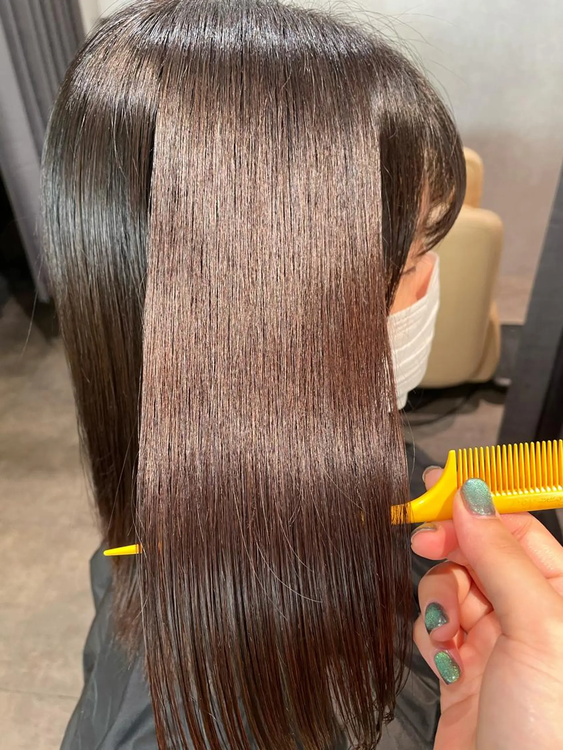 セミロング カラー 髪質改善 トリートメント ヘアカラー トリートメント ナチュラル透明感🌱 小山美樹子のヘアスタイル