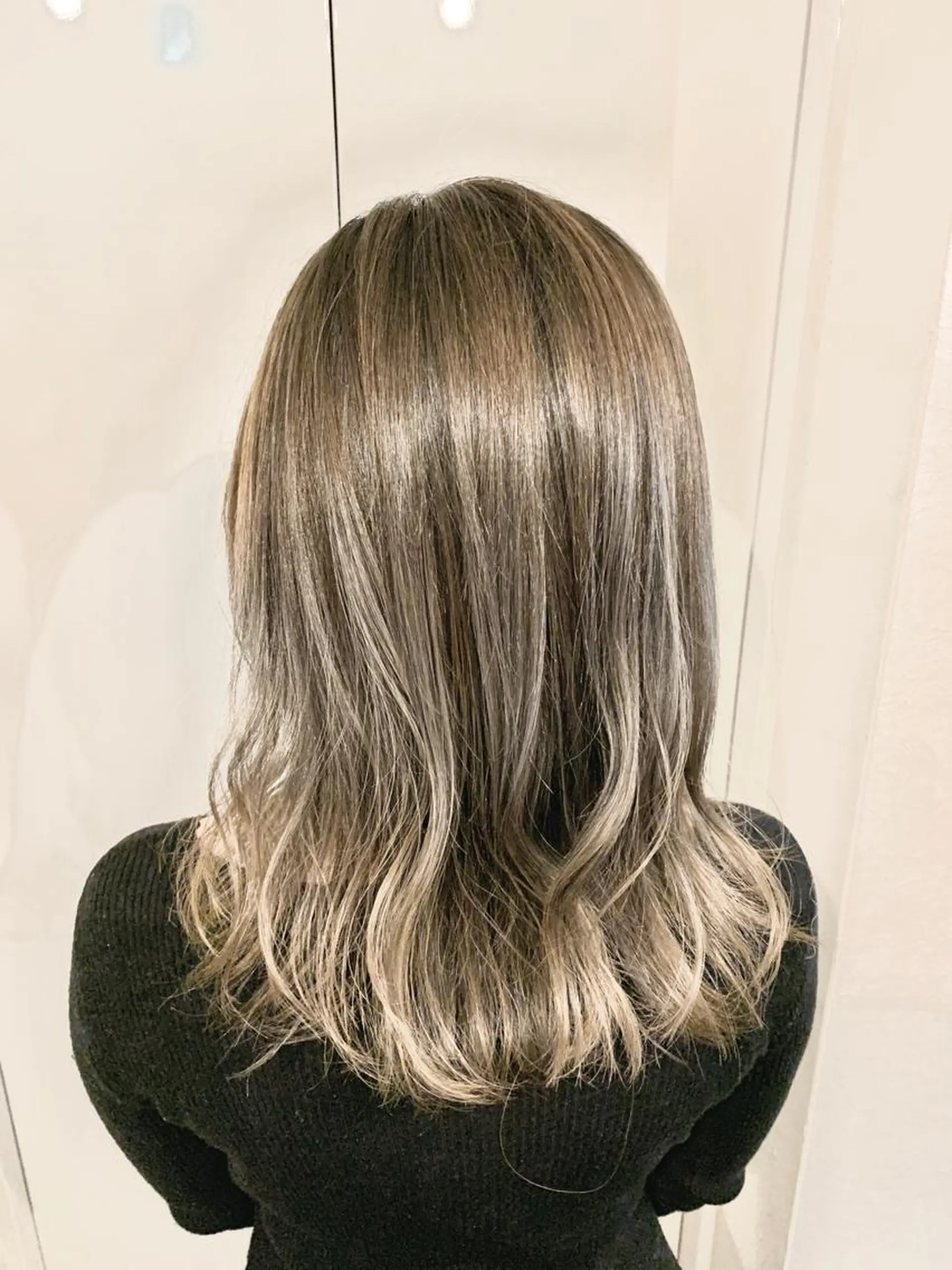 ロング 韓国レイヤーカット KOUKIのヘアスタイル