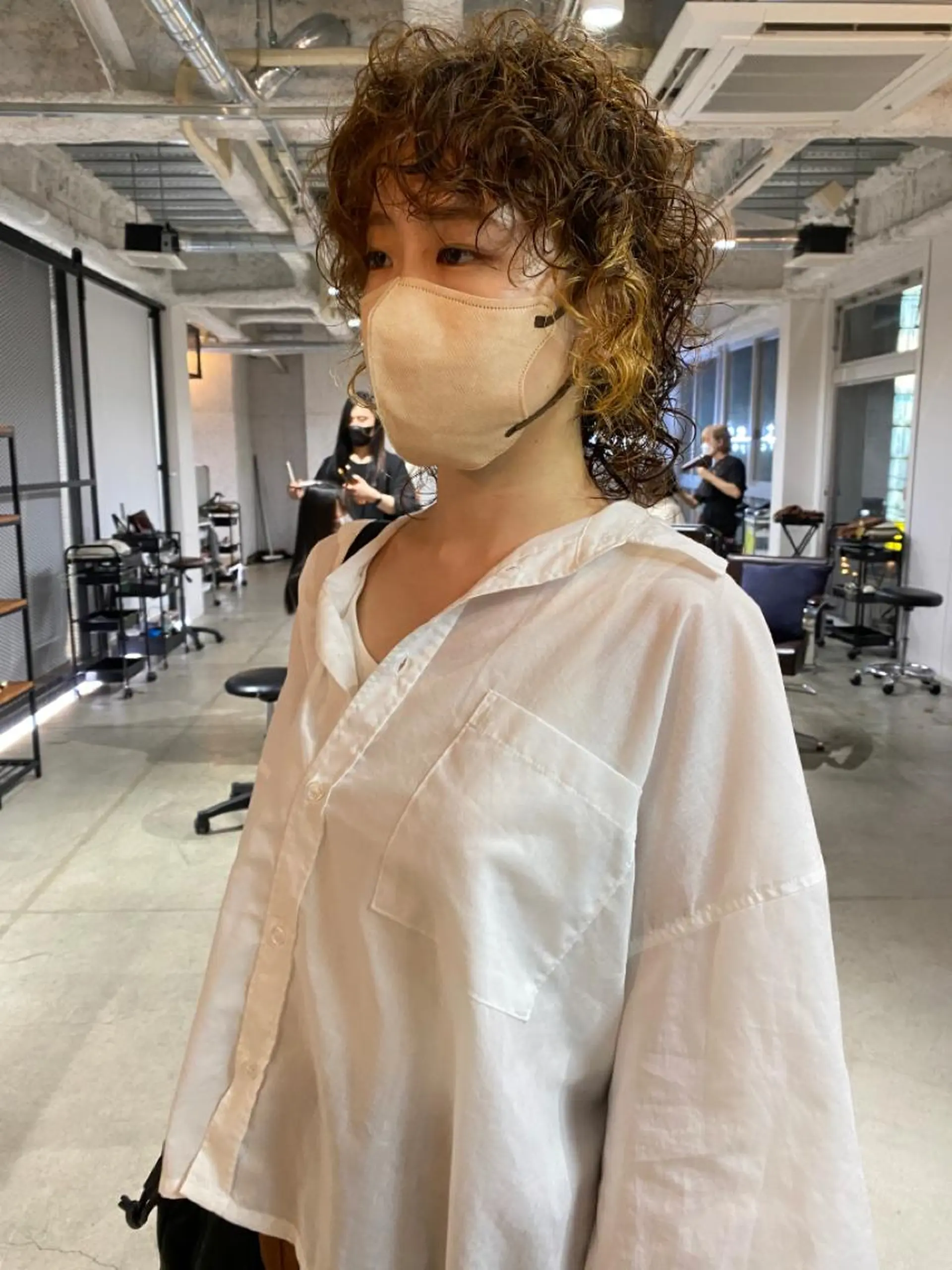 ミディアム パーマ steed tokyo所属・KOOKI スティードトーキョーのヘアスタイル
