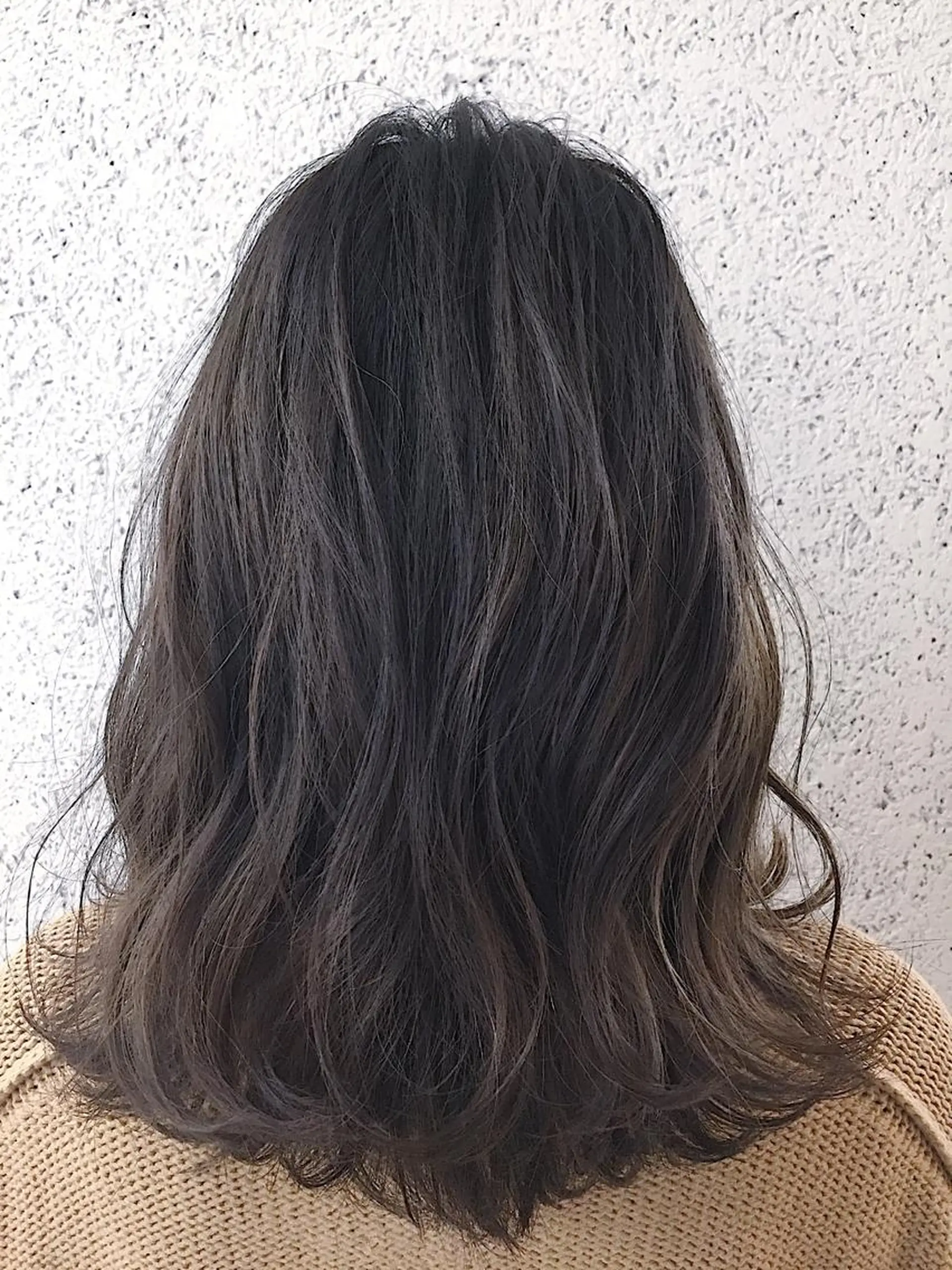 セミロング カラー パーマ ヘアアレンジ アディクシーカラー アッシュ バレイヤージュ ベージュカラー ブリーチ ヘアカラー トリートメント ヘアセット ✨ハイクオリティ✨ 山本香也のヘアスタイル
