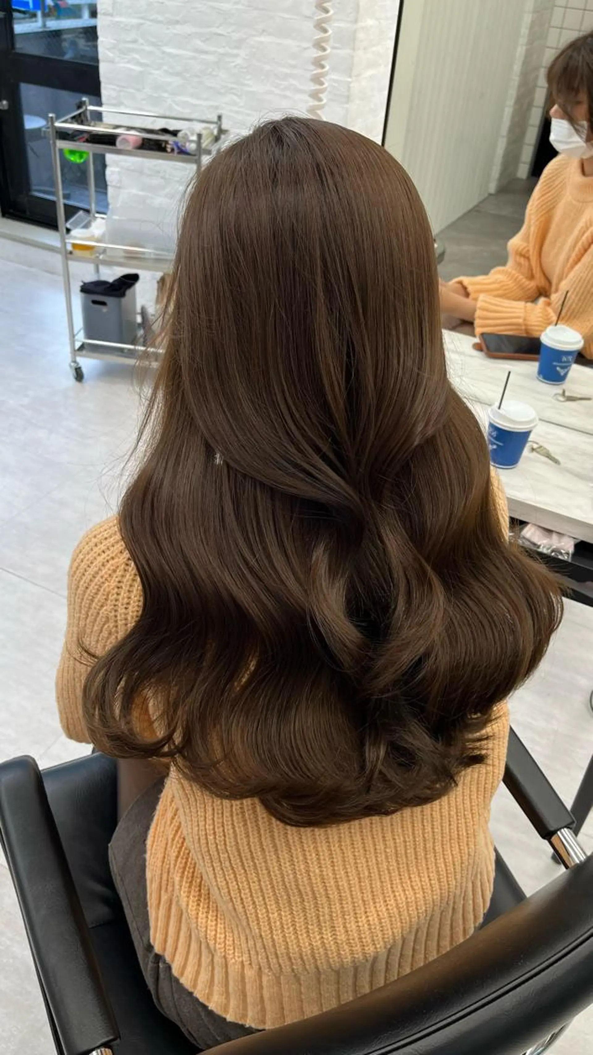 ロング カラー ヘアアレンジ 結婚式・ブライダル アッシュ ベージュカラー 黒髪 ブリーチ 韓国ヘア×2way 🇰🇷和知拓郎のヘアスタイル