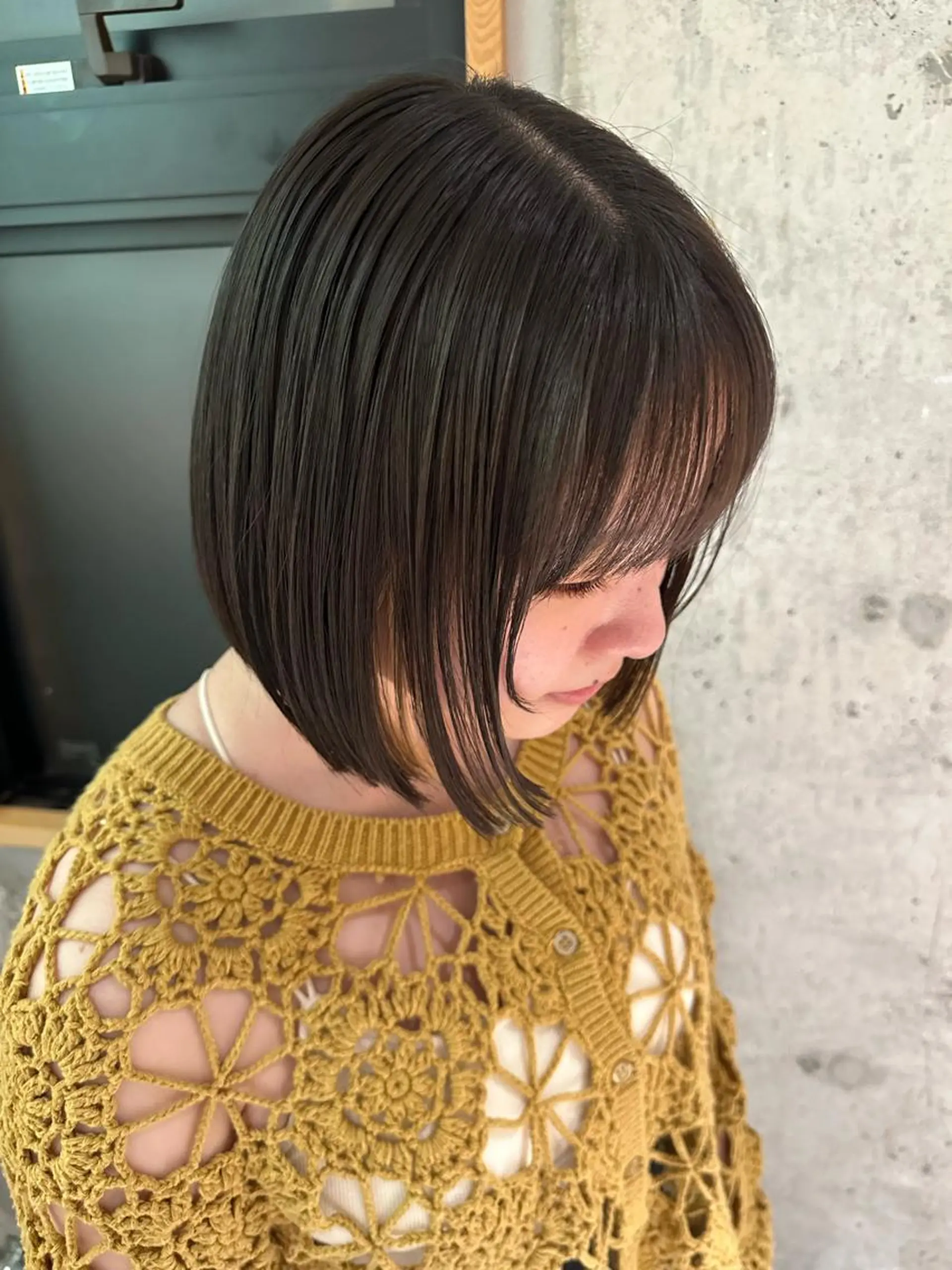 ショート カラー ボブ カット Mado Tsujido所属・小野江 祐李のヘアスタイル