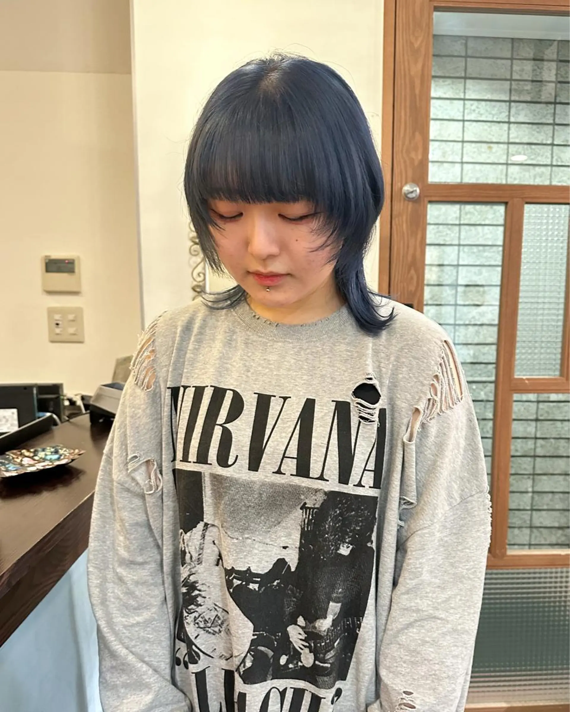 ミディアム カット ヘアカラー salon village所属・ウルフカット🪽 レイヤー/髪質改善のヘアスタイル