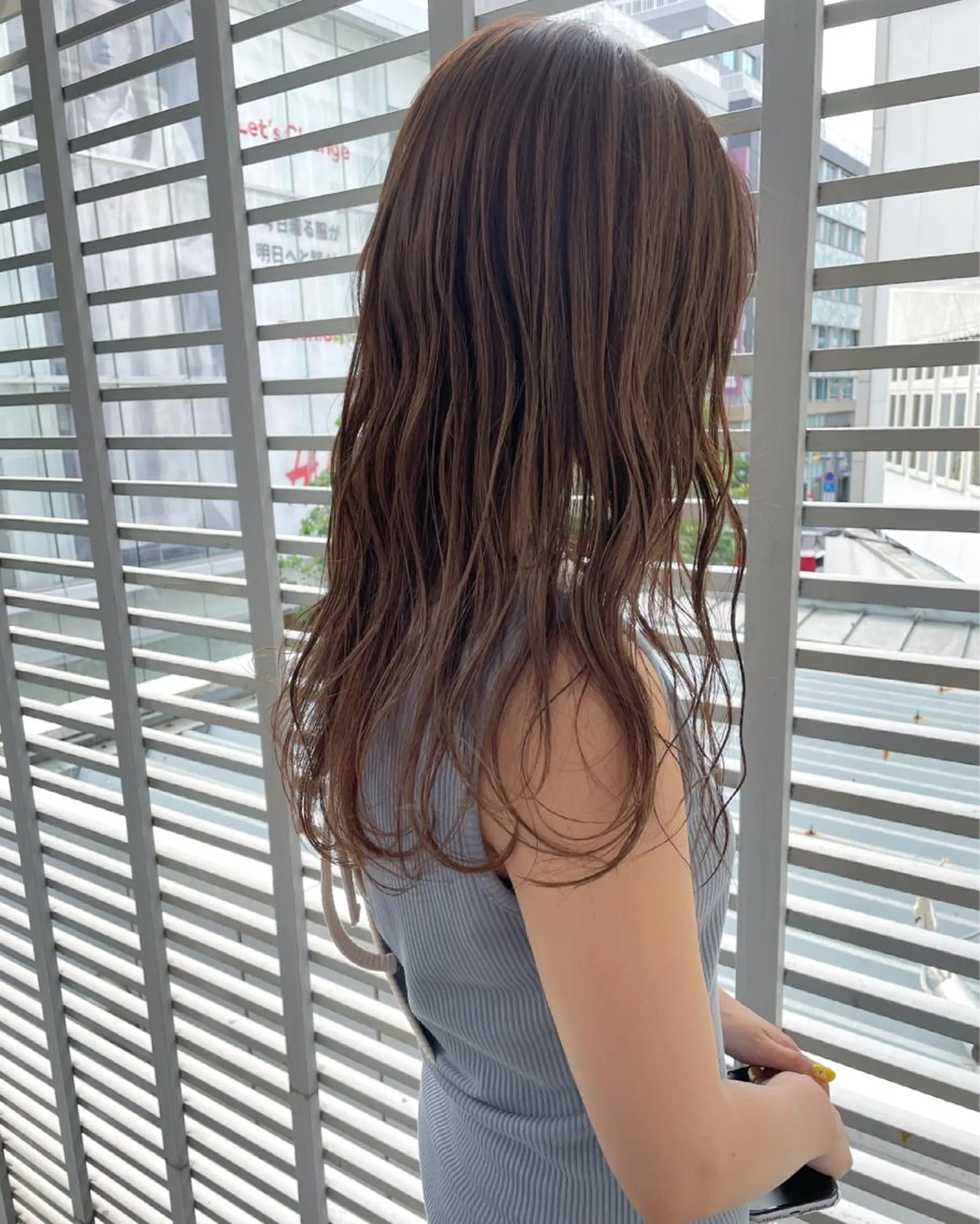 ロング カラー ベージュカラー オリーブベージュ Zina🤍 yukinaのヘアスタイル